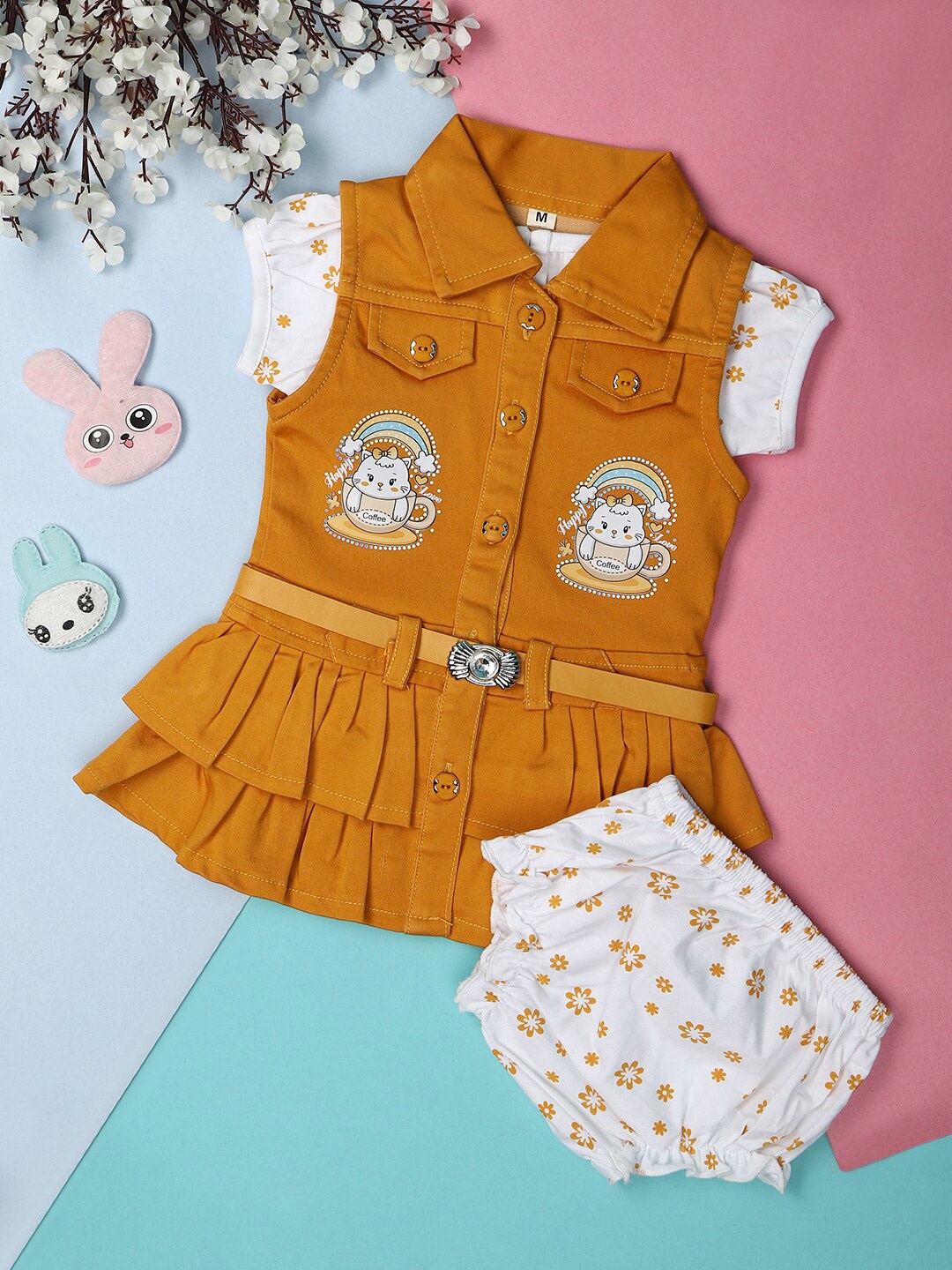 

V-Mart Kids Printed Pure Cotton Tunic with Shorts, Gold