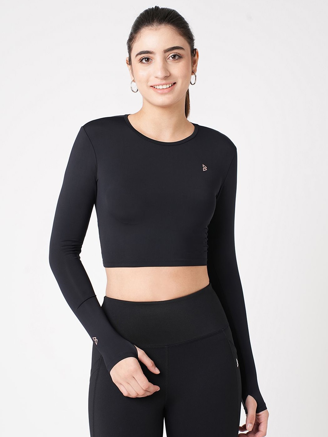 

BODD ACTIVE Tie-Ups Long Sleeves Crop Top, Black