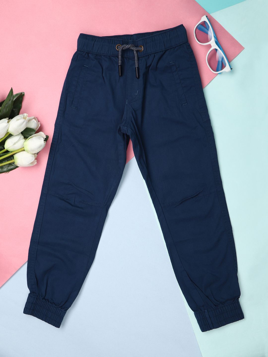 

V-Mart Boys Mid-Rise Cotton Joggers Trousers, Green