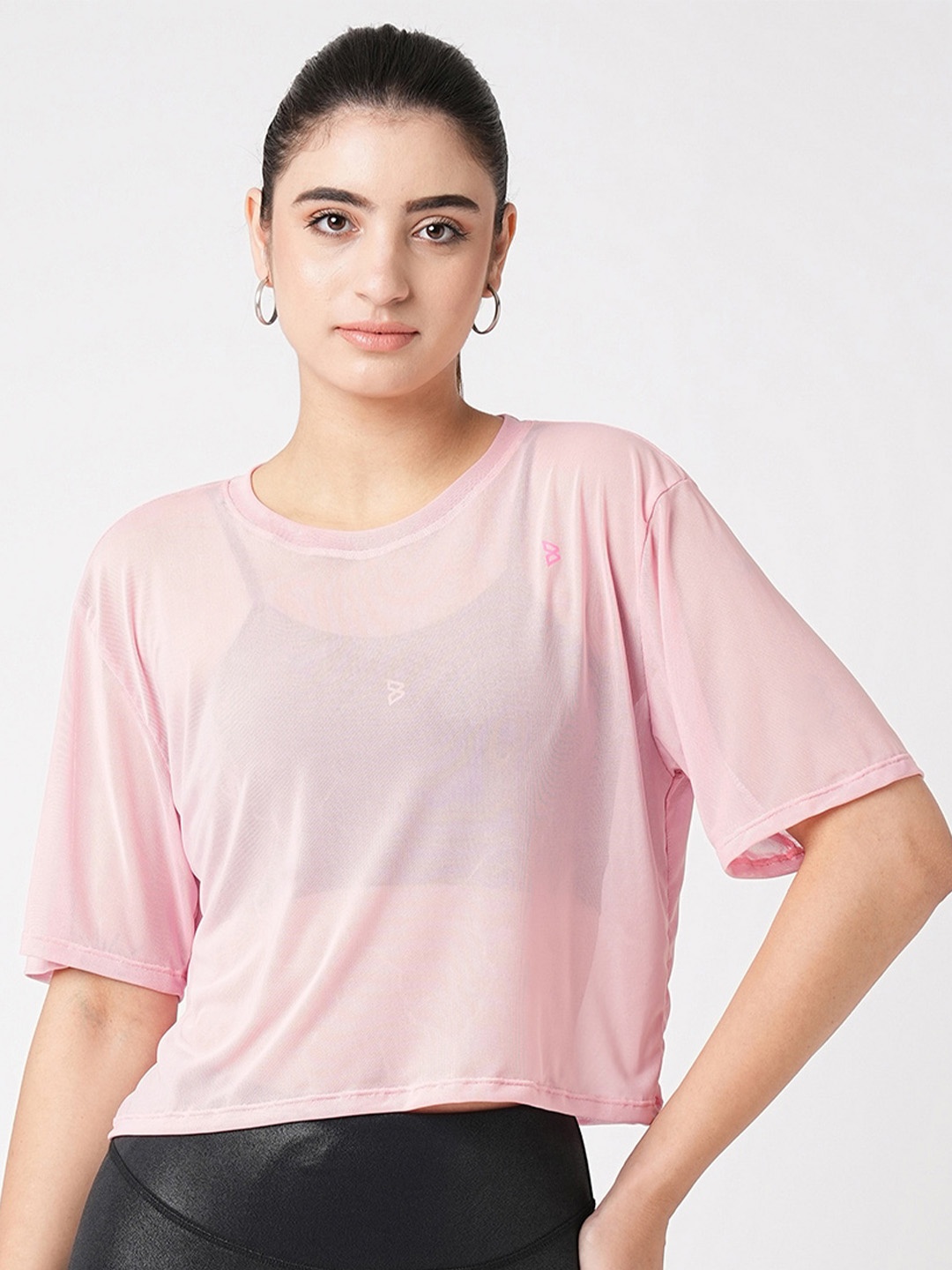 

BODD ACTIVE Women Solid Extended Sleeves Round Neck T-shirt, Pink