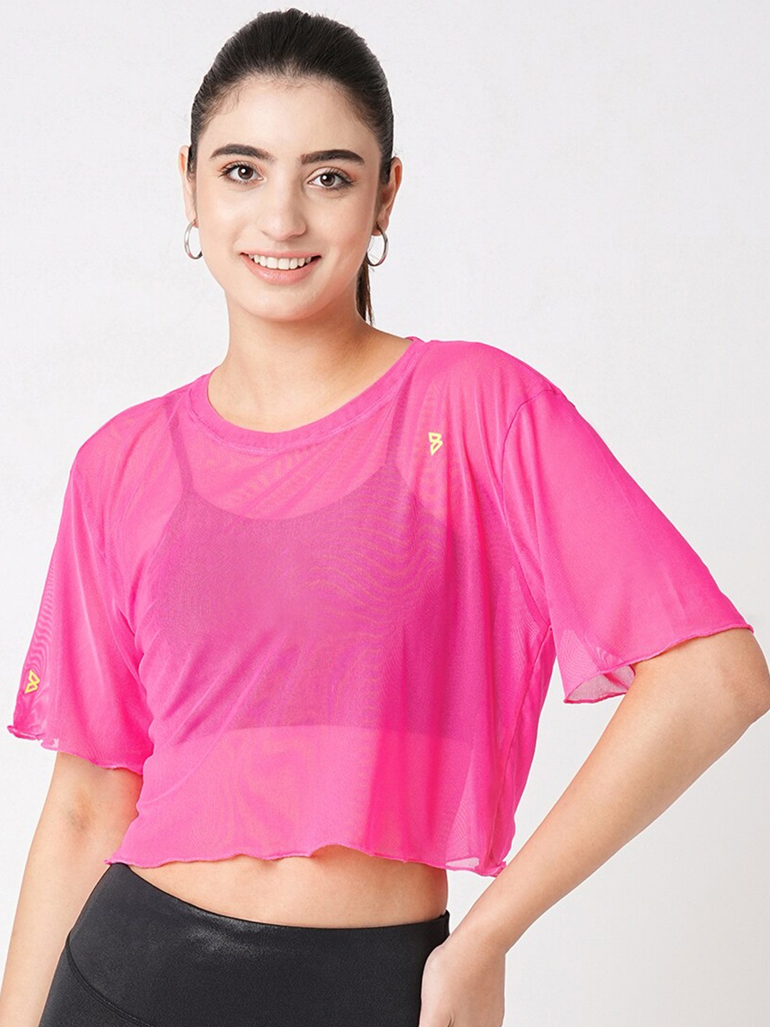 

BODD ACTIVE Women Solid Round Neck T-shirt, Pink