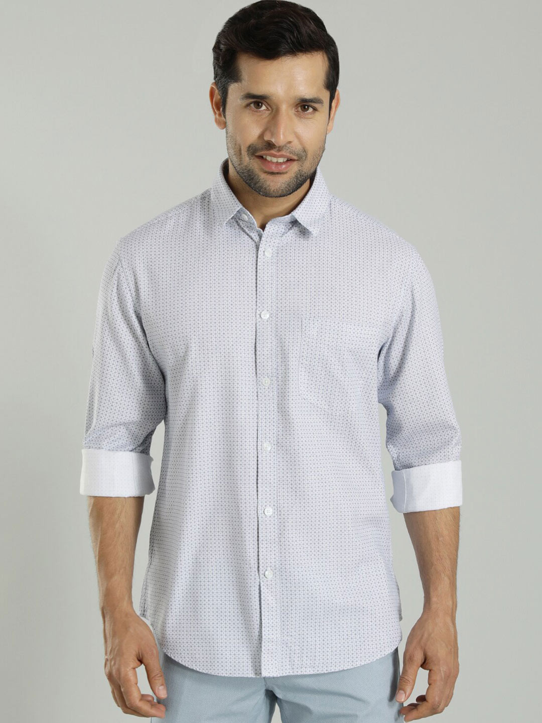 

Indian Terrain Geometric Printed India Slim Fit Cotton Opaque Casual Shirt, White