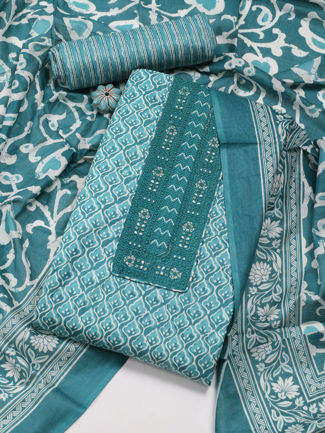 

Meena Bazaar Printed Unstitched Dress Material, Blue