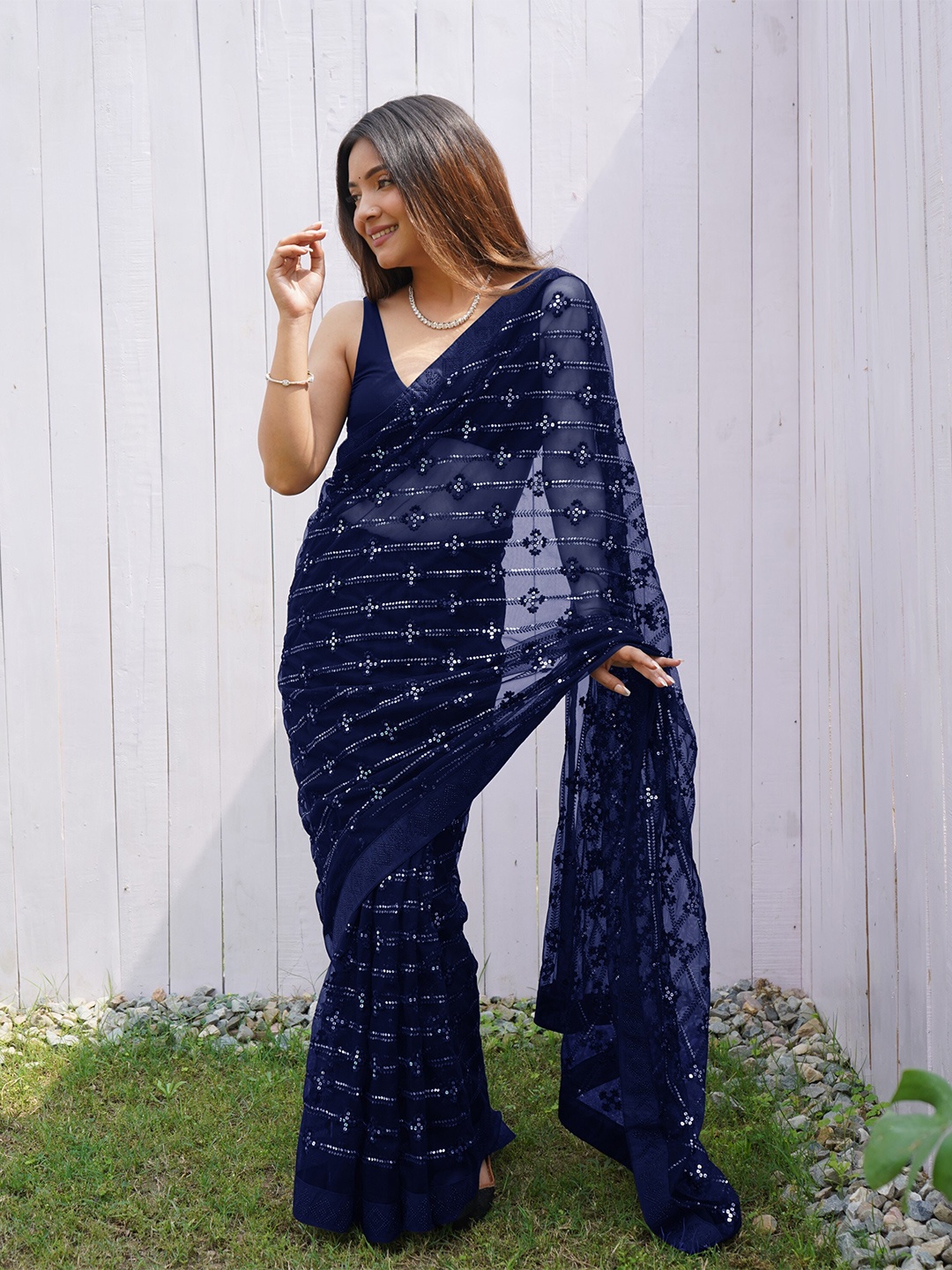 

RV CREATION Embellished Embroidered Net Saree, Blue