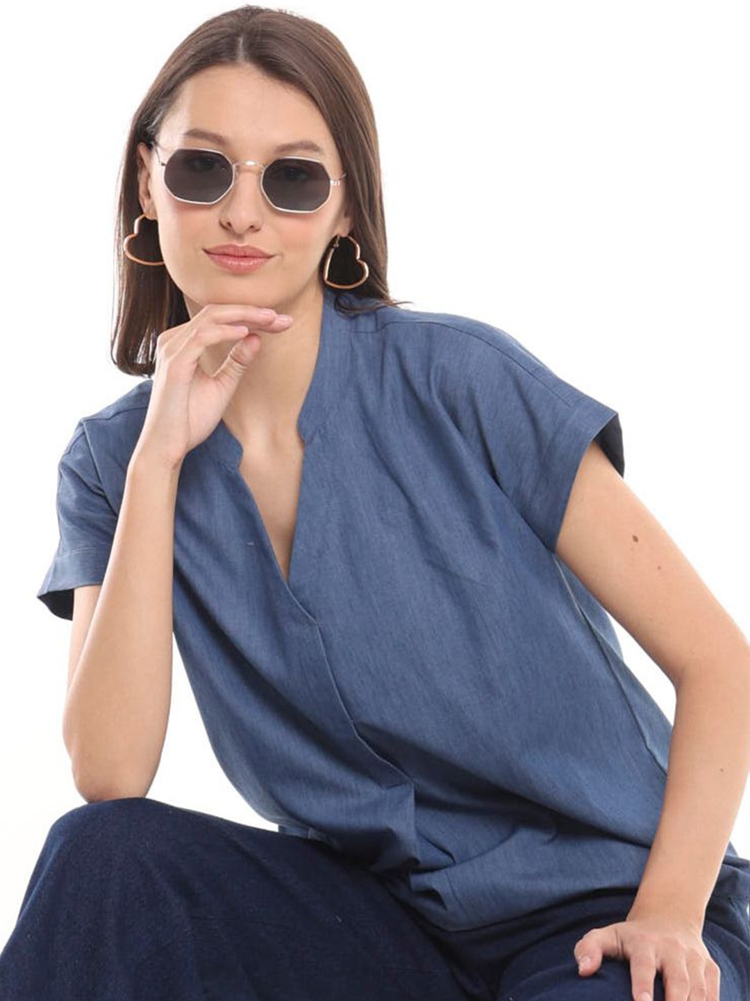 

Gazillion Mandarin Collar Indigo Cotton Chambray Top, Blue