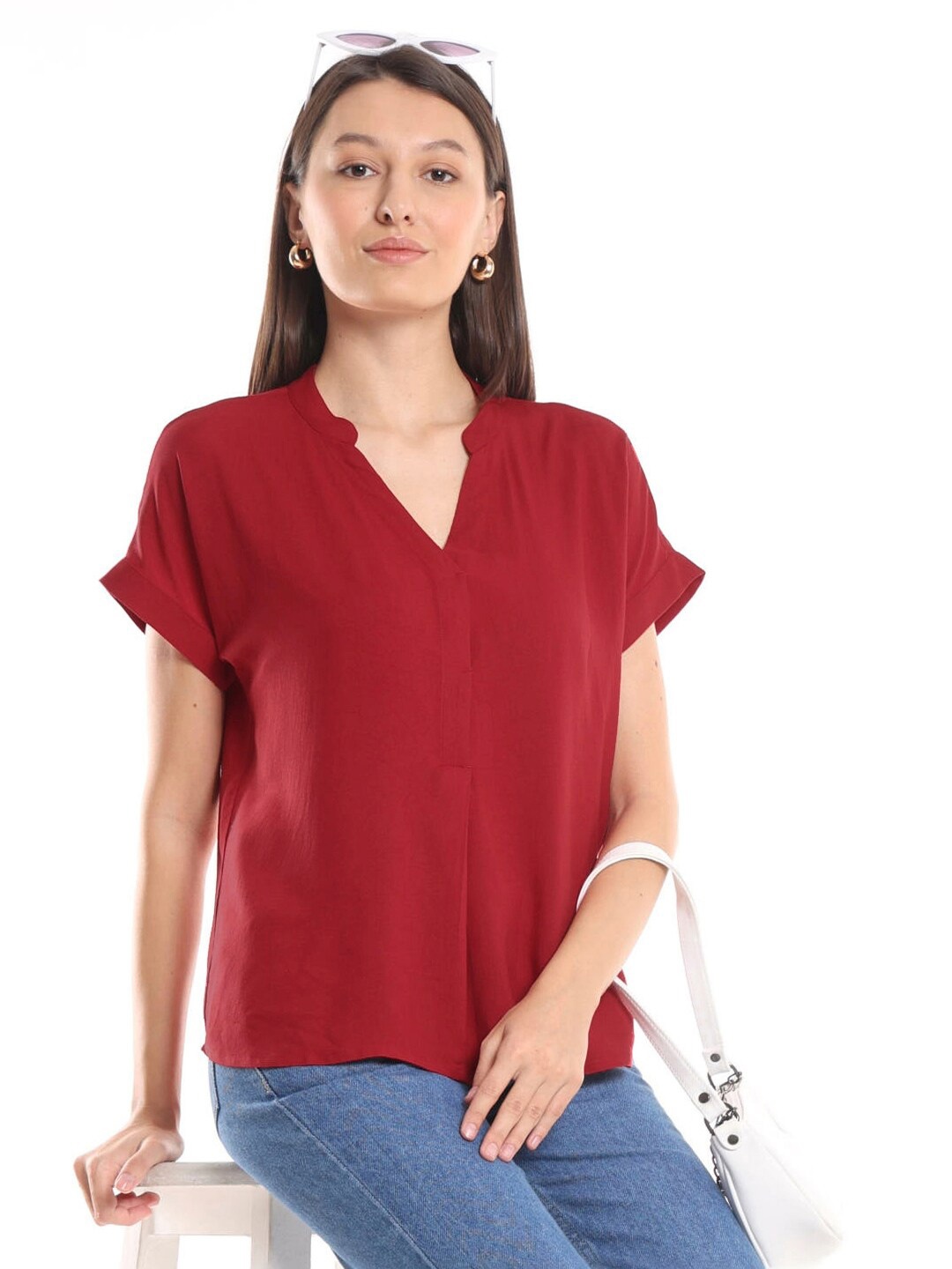 

Gazillion Mandarin Collar Cap Sleeves Top, Red