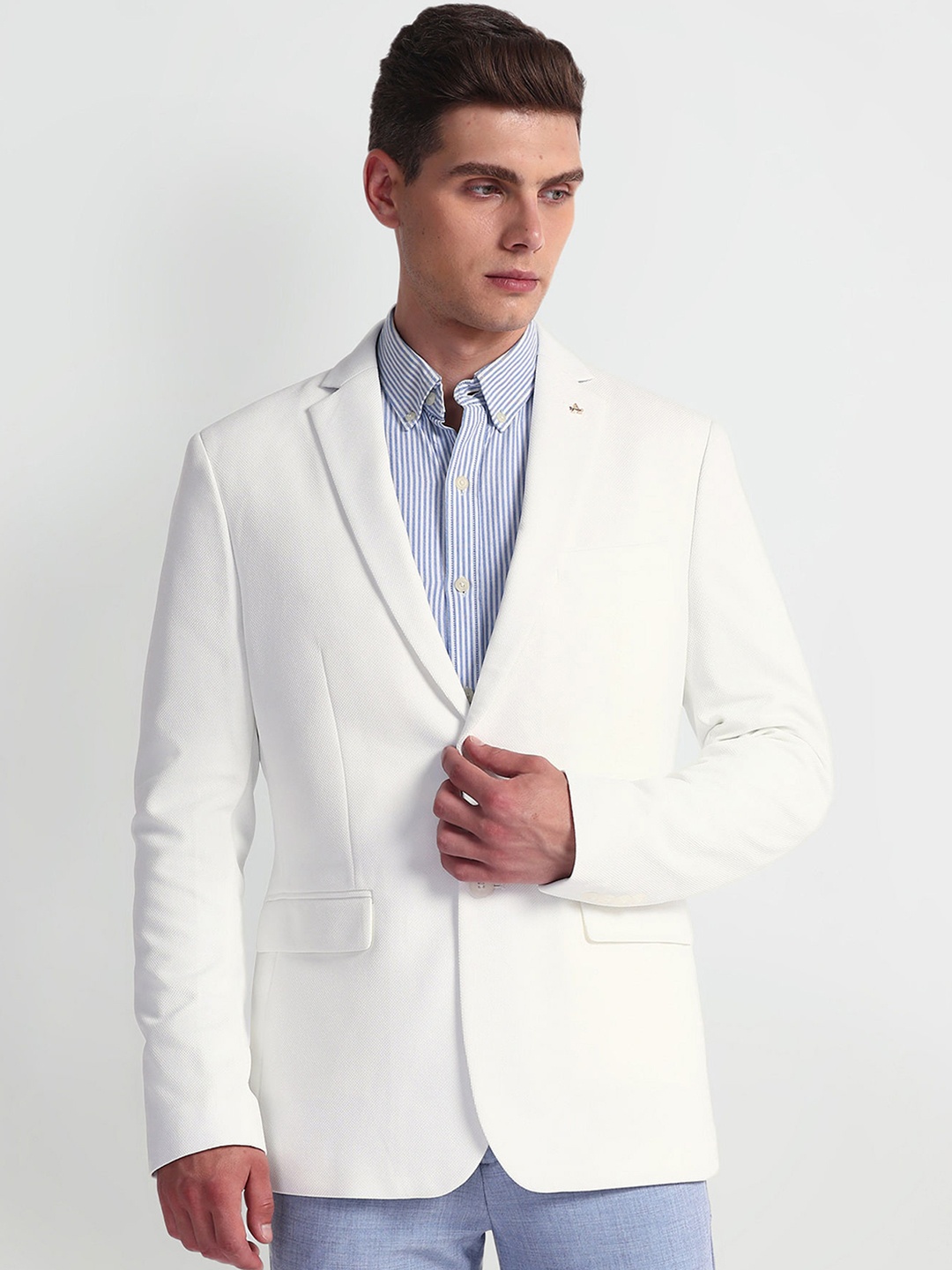 

Arrow Notched Lapel Long Sleeves Single Breasted Slim Fit Formal Blazer, White