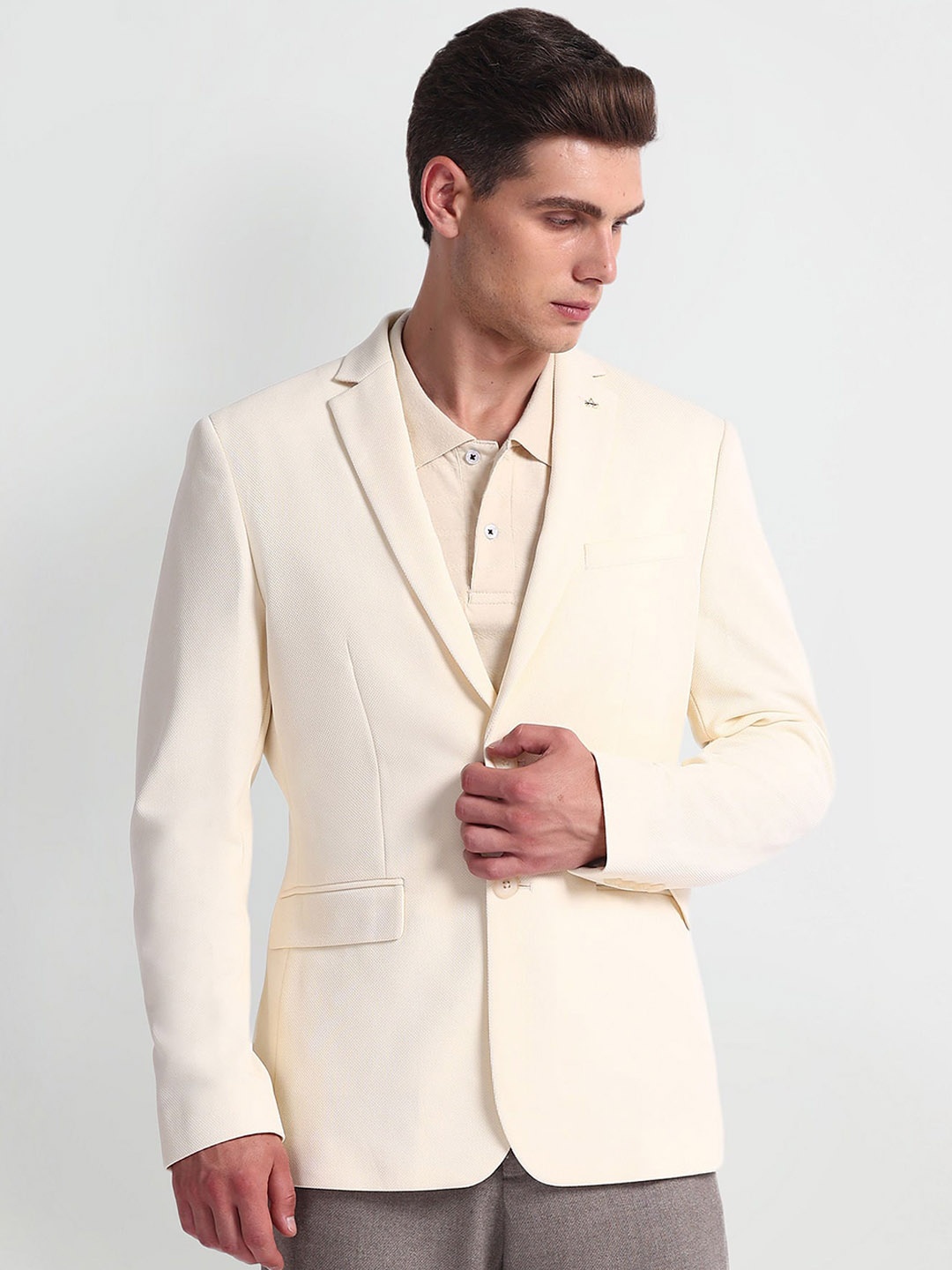 

Arrow Notched Lapel Single-Breasted Slim-Fit Casual Blazer, Off white