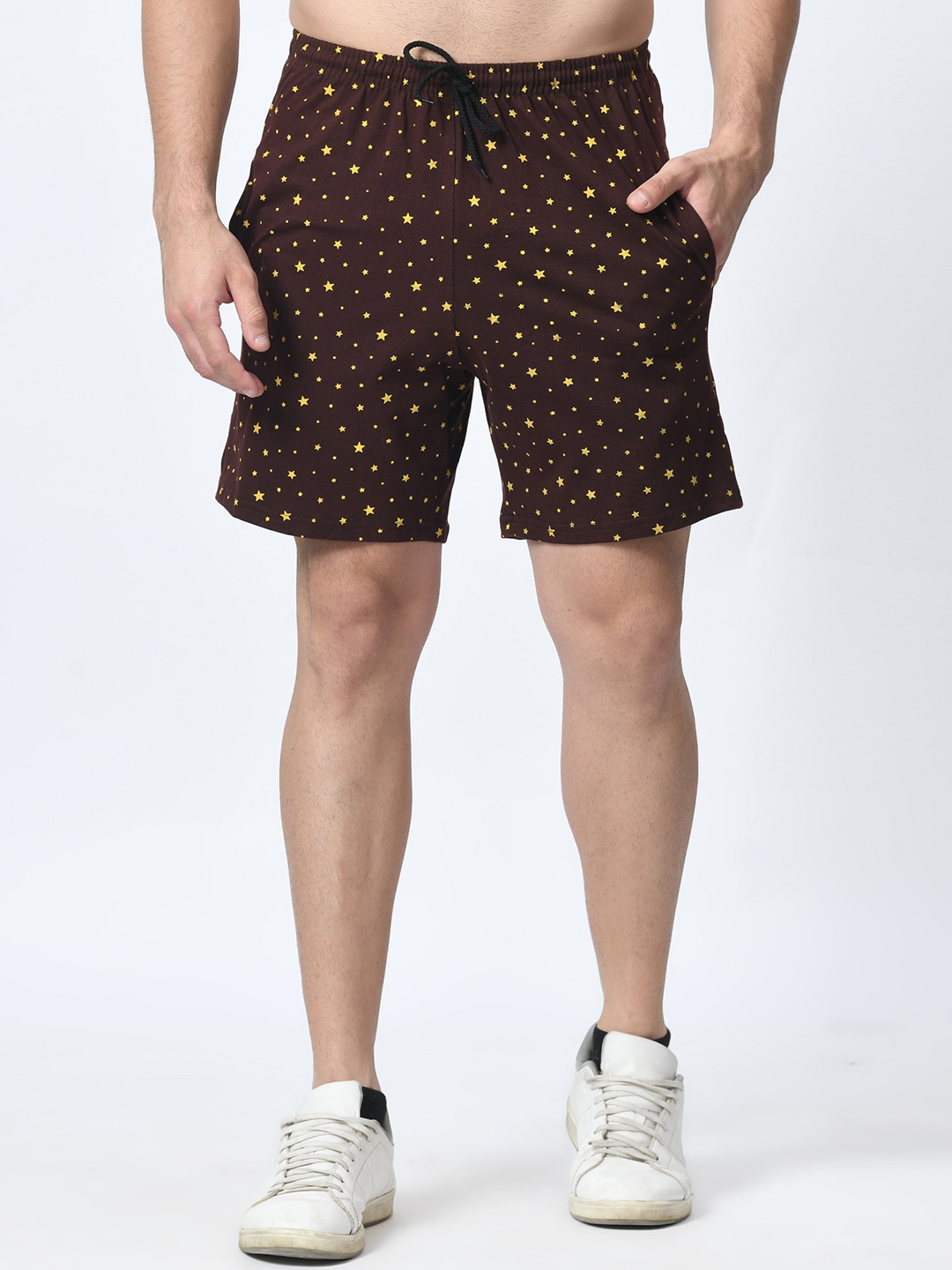 

BAESD Men Conversational Printed Loose Fit High-Rise Cotton Regular Shorts, Brown