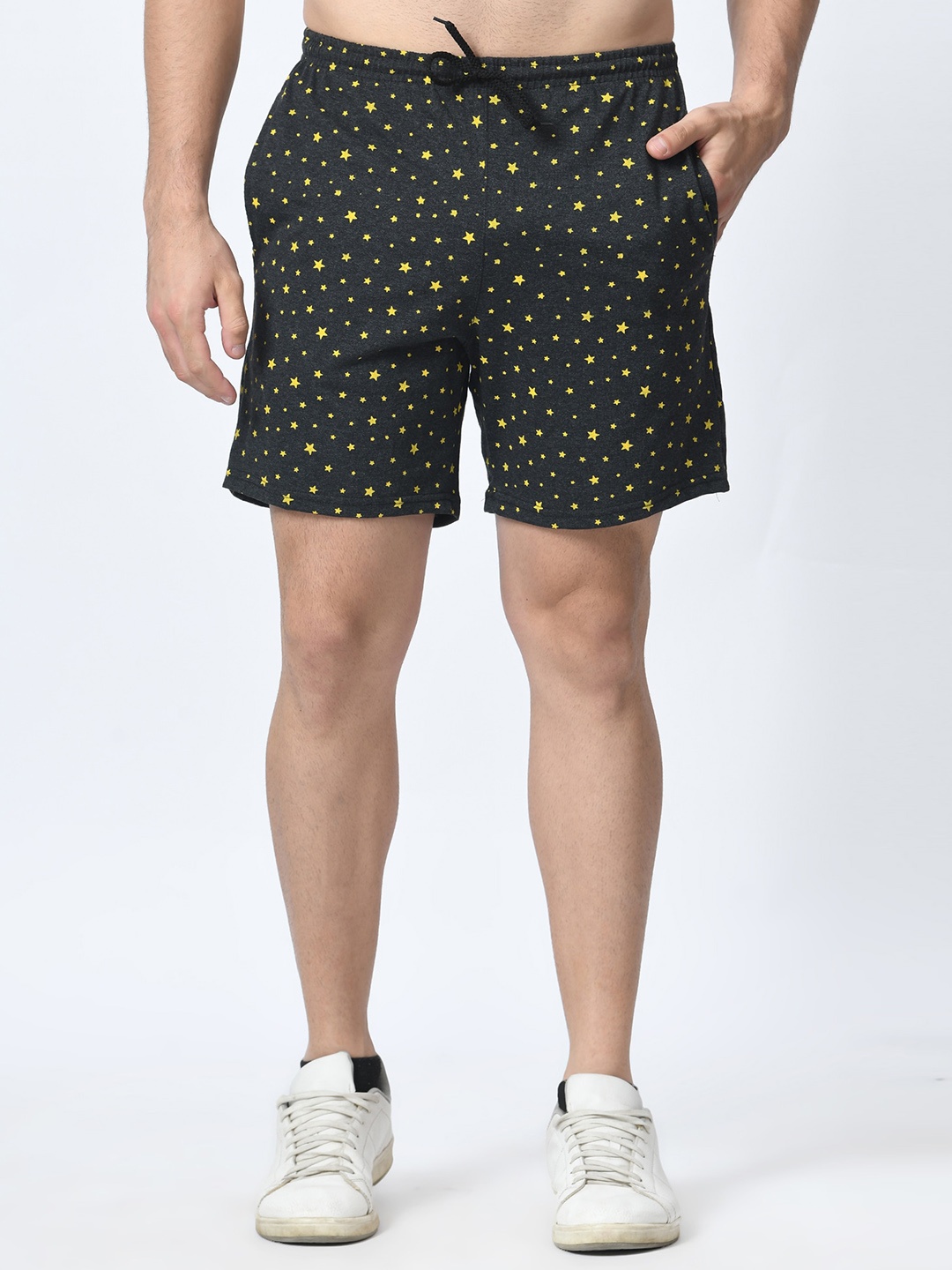 

BAESD Men Printed Loose Fit High-Rise Shorts, Silver