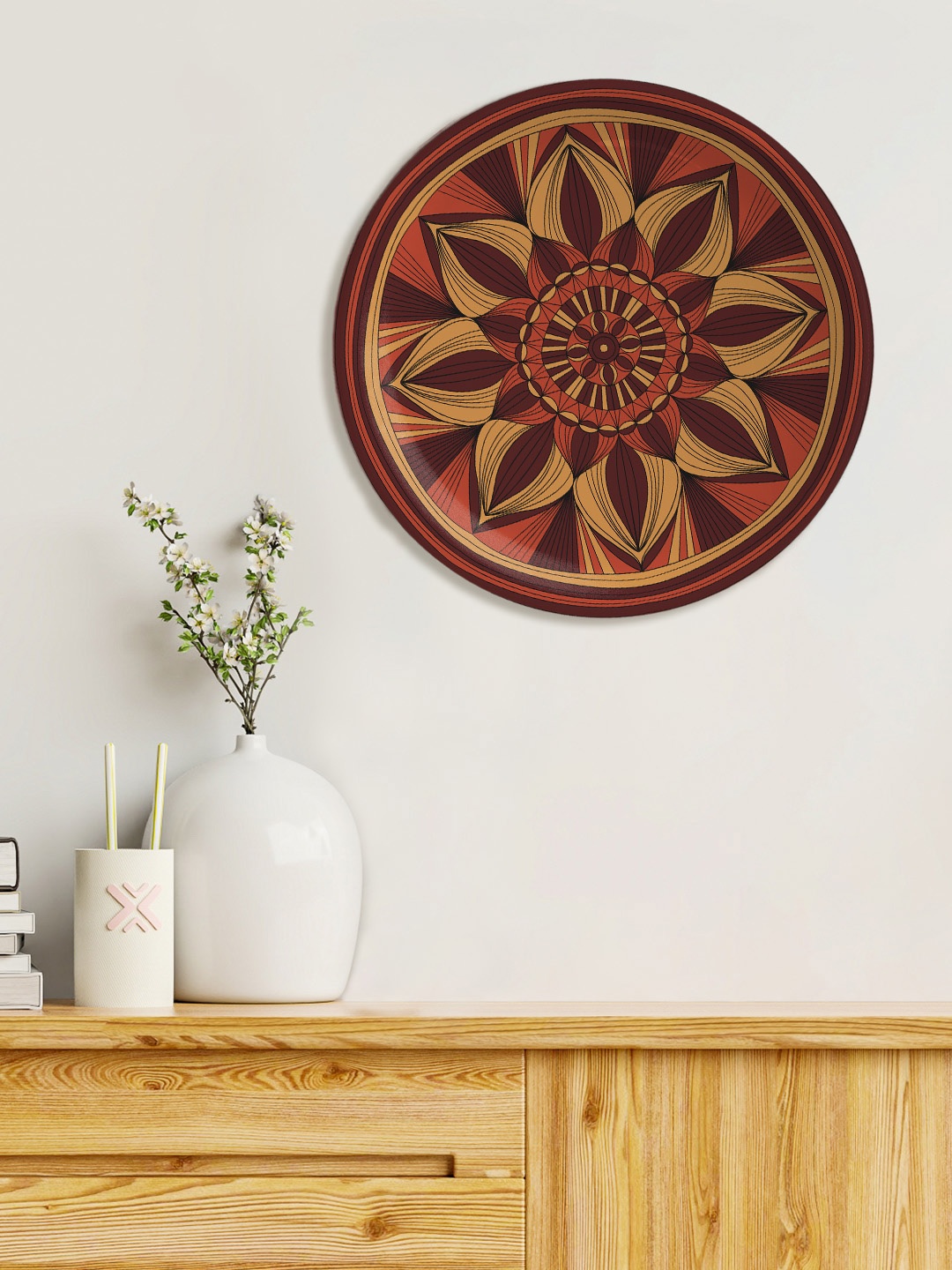 

nestroots Chestnut Charm Mustard Yellow & Maroon Printed Hanging Wall Plate Decor
