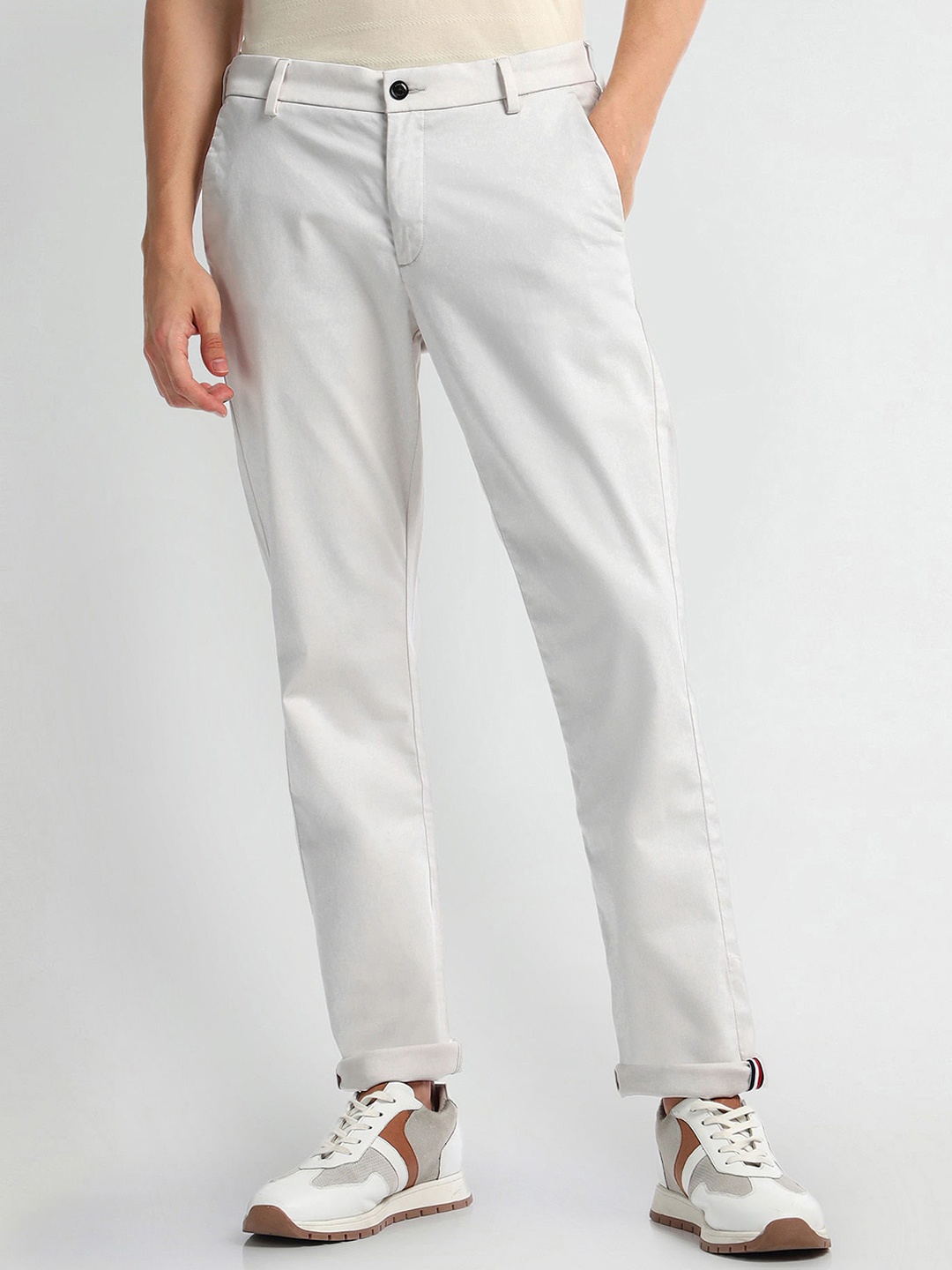 

Arrow Sport Men Mid-Rise Zip Flat-Front Cotton Slim Fit Trouser, White