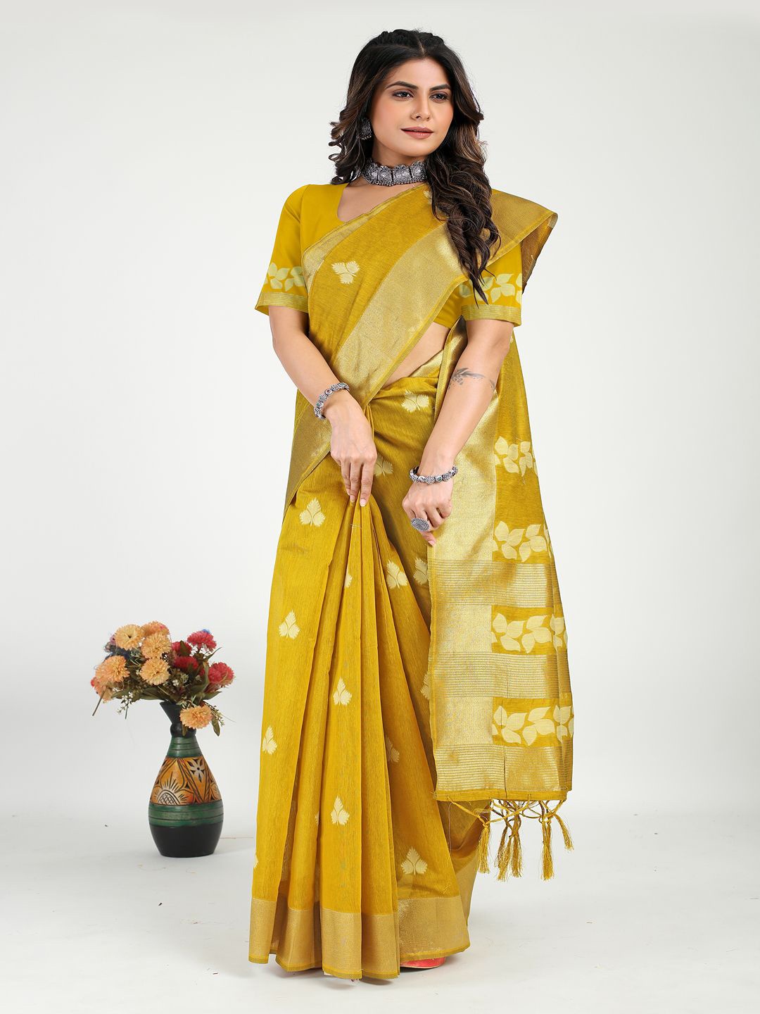 

SGF11 Zari Chanderi Saree, Yellow