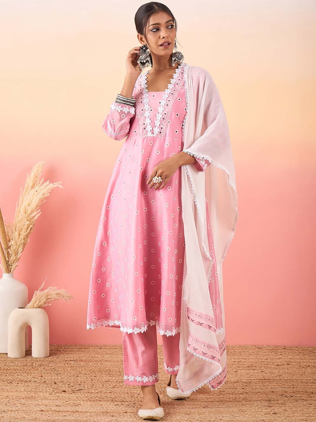 

Madhuni Floral Printed Sequinned Chanderi Silk A-Line Kurta With Trousers & Dupatta, Pink