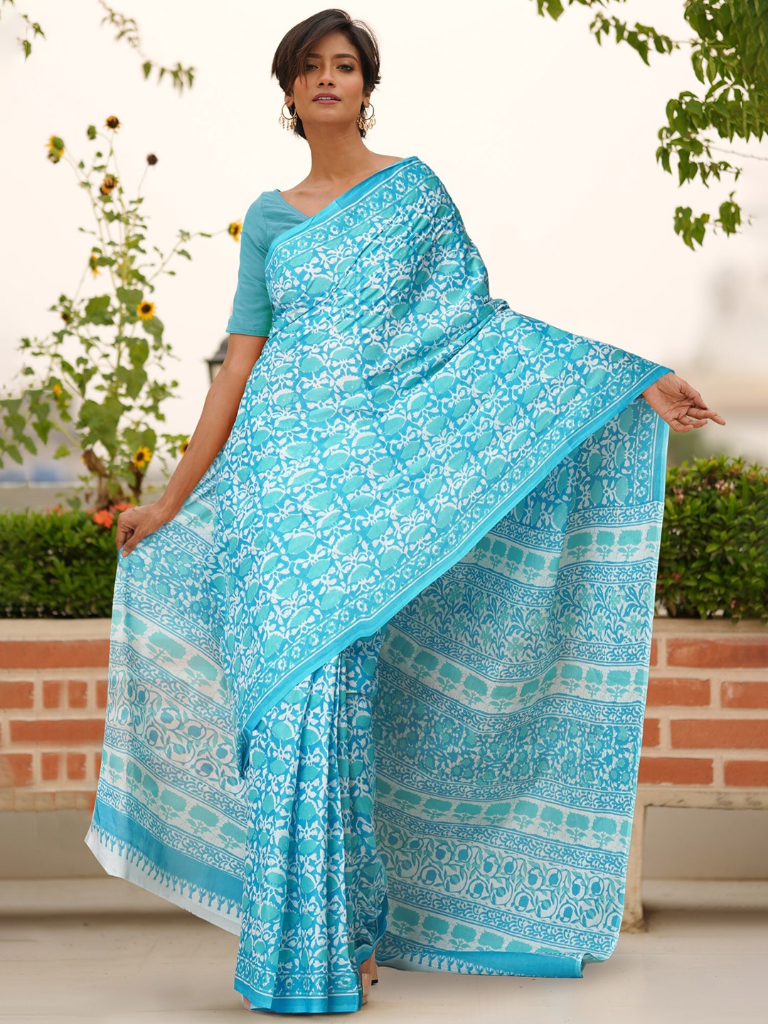 

Unnati Silks Ethnic Motifs Pure Cotton Handloom Block Print Saree, Blue
