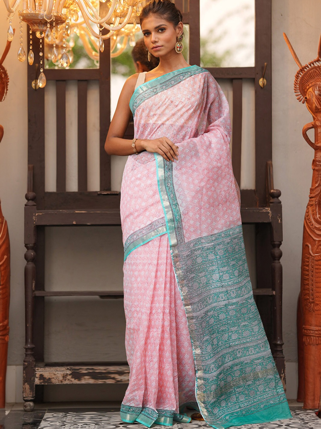 

Unnati Silks Ethnic Motifs Zari Silk Cotton Handloom Kota Saree, Peach
