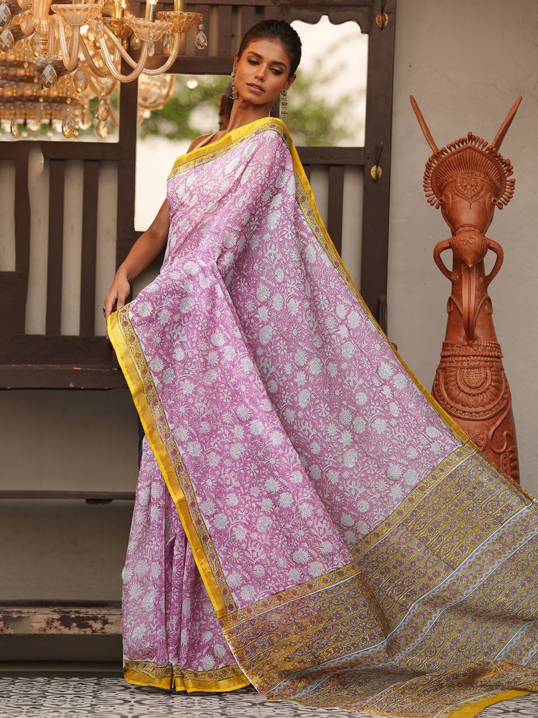 

Unnati Silks Ethnic Motifs Zari Silk Cotton Handloom Kota Saree, Purple