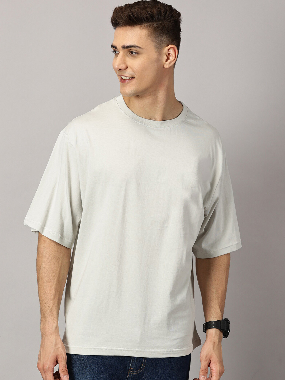 

THE HOLLANDER Men Drop-Shoulder Sleeves Oversized Fit Cotton T-shirt, Grey