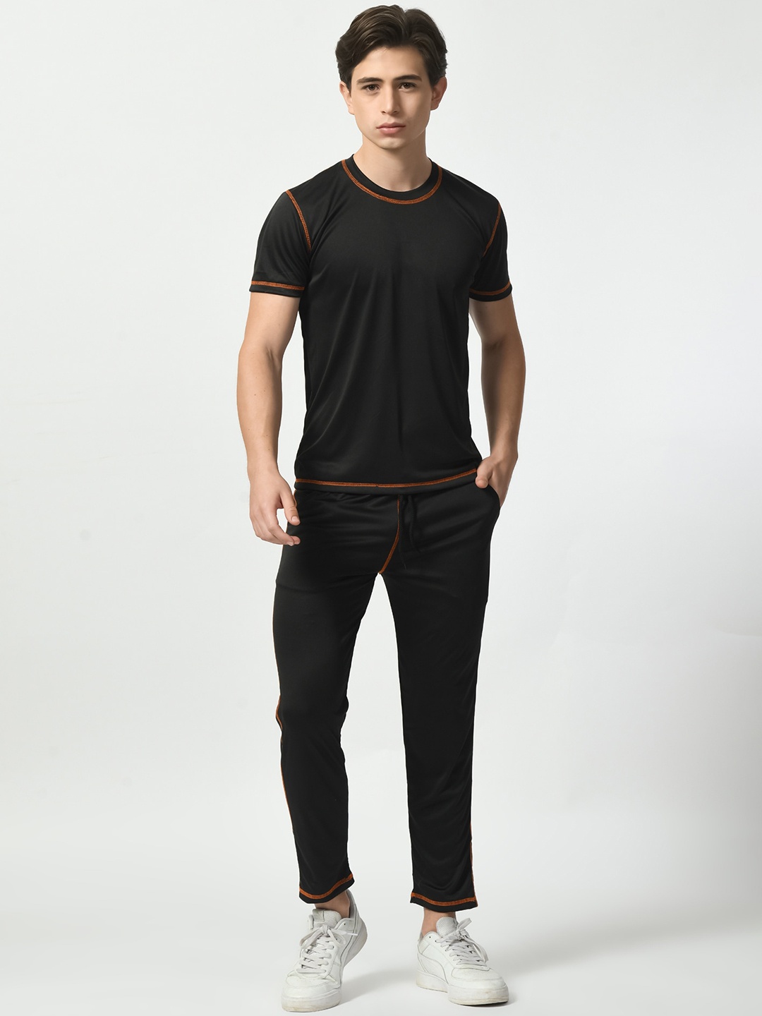 

BAESD Short Sleeves Round Neck T shirt & Track Pant, Black