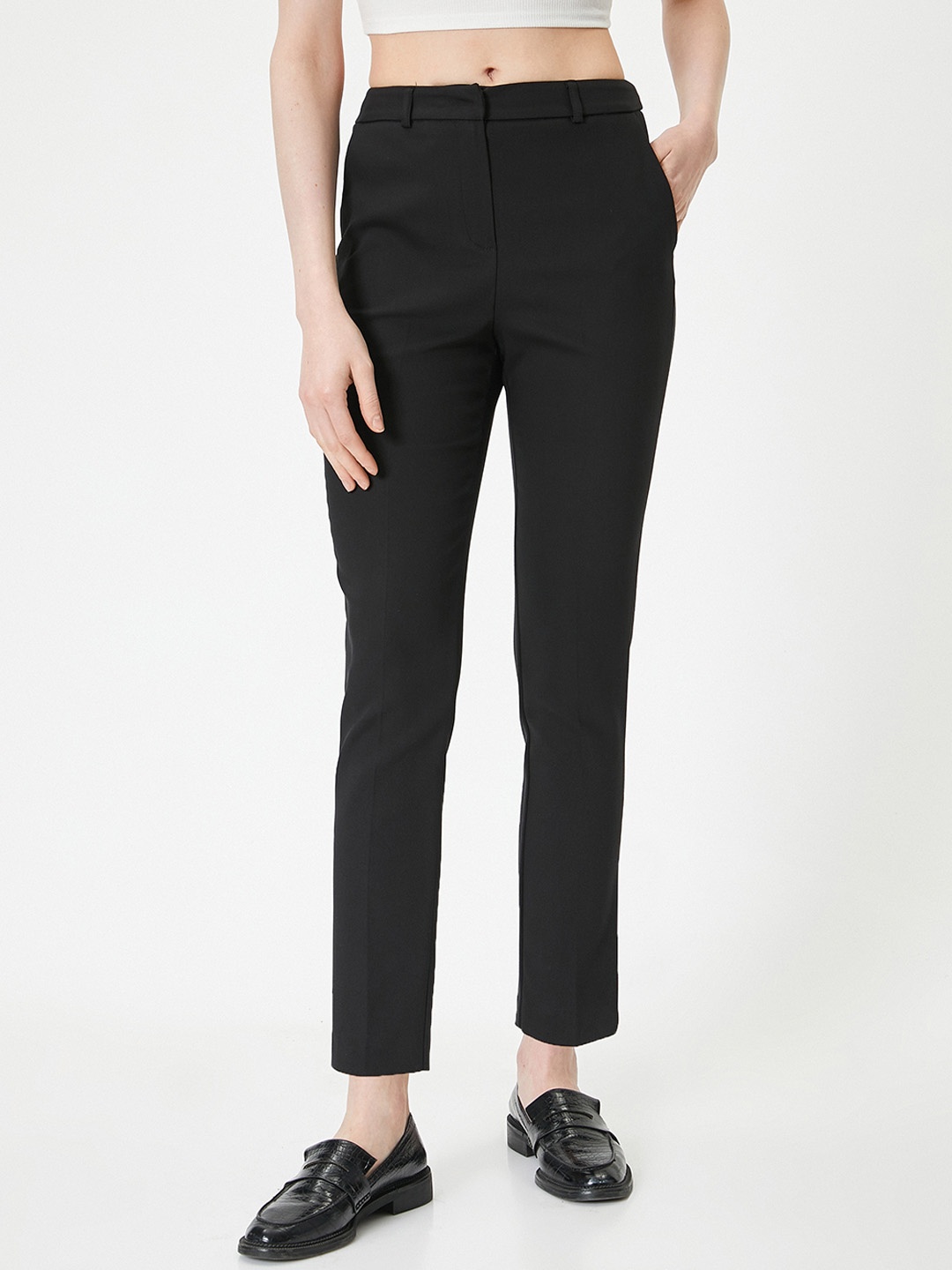 

Koton Women Mid-Rise Cotton Plain Regular Trousers Trousers, Black
