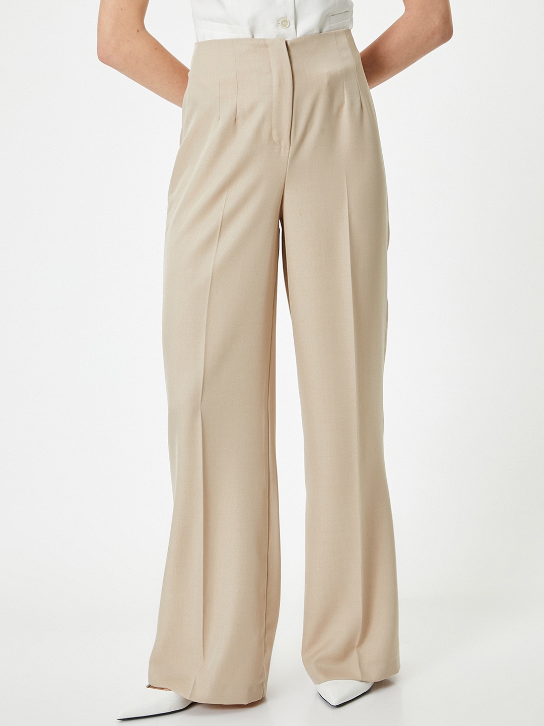 

Koton Women Mid-Rise Plain Regular Trousers Trousers, Beige