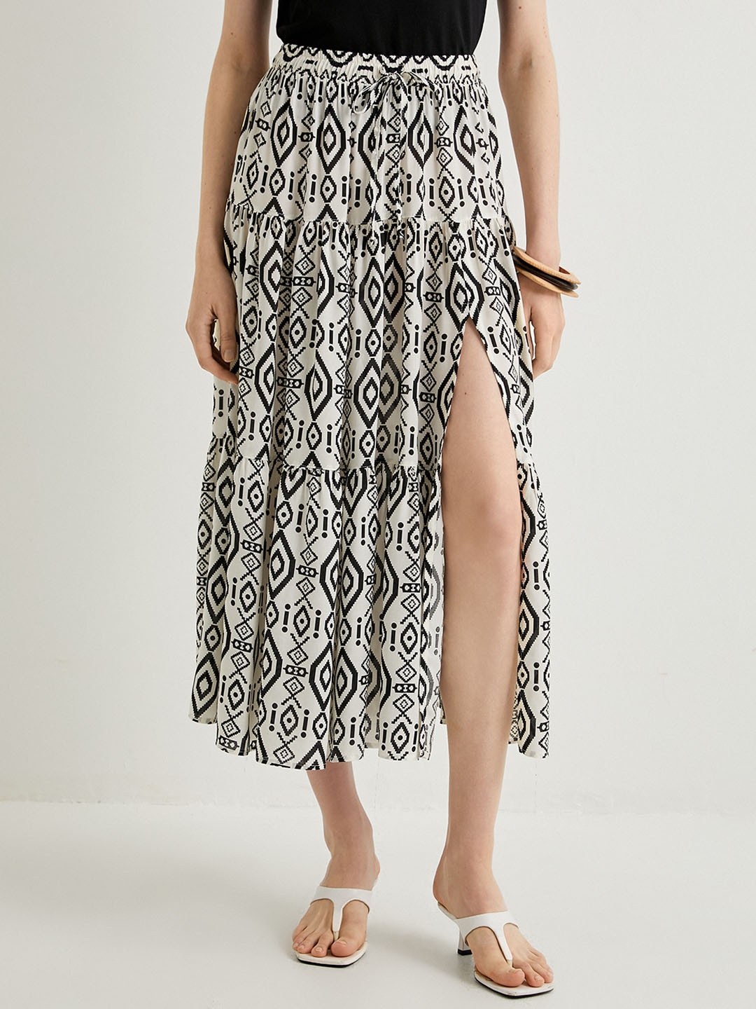 

Koton Geometric Printed Front Slit Flared Midi Skirt, White