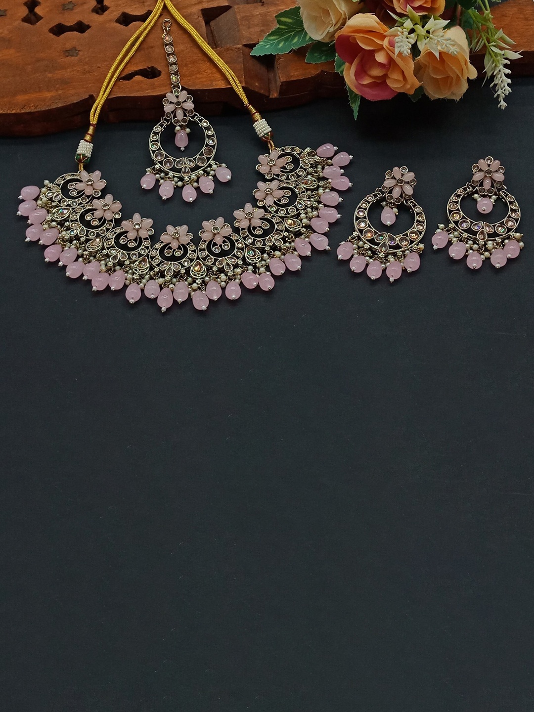 

AASHISH IMITATION Alloy AD-Studded & Beaded Necklace & Earrings Maang Tika, Gold