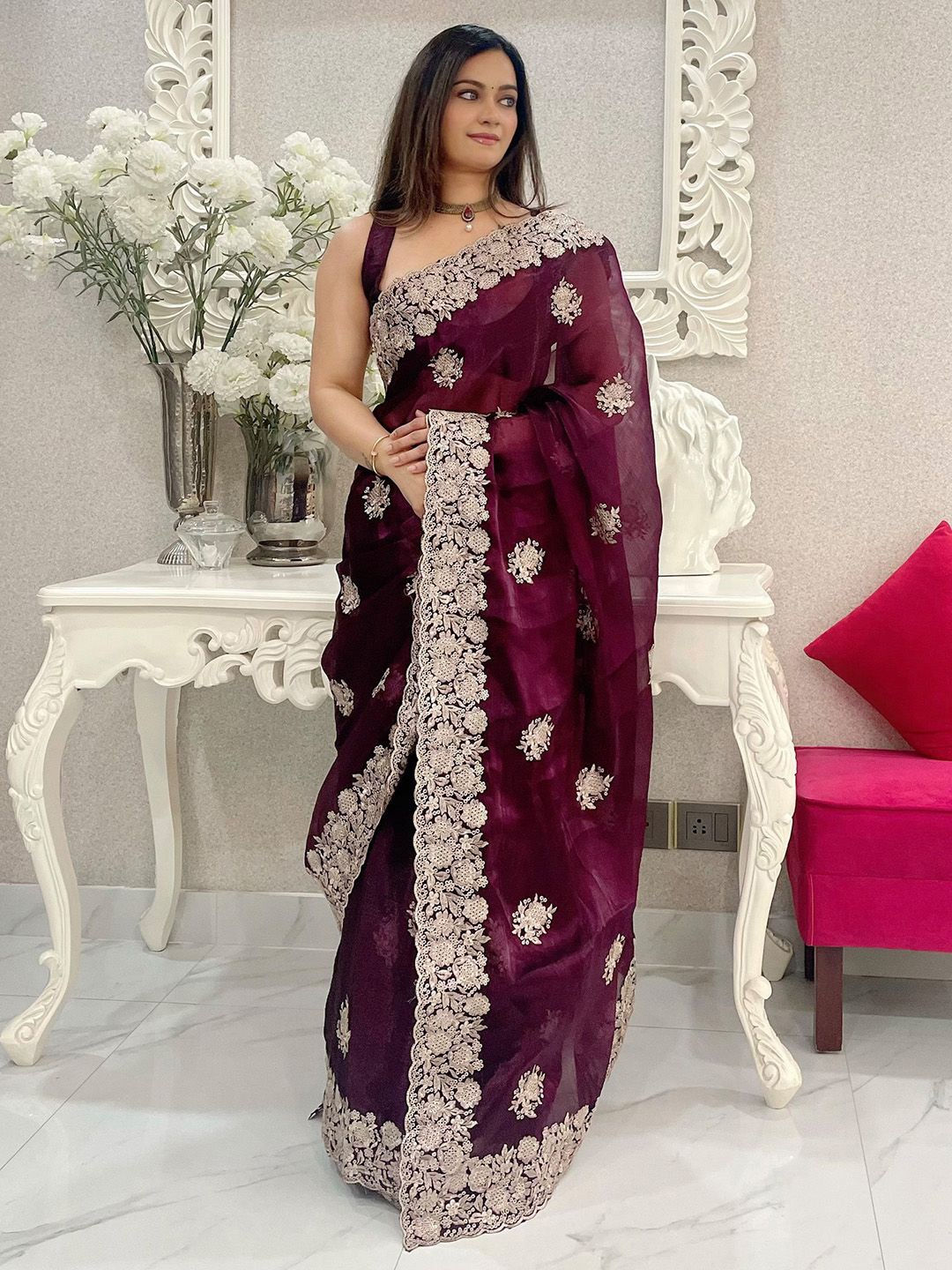 

Anouk Ethnic Motifs Embroidered Organza Saree, Magenta