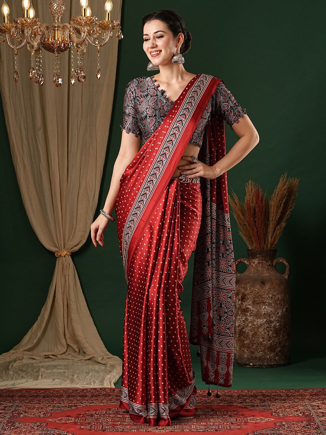 

Anouk Bandhani Ethnic Printed Pure Crepe Saree, Red