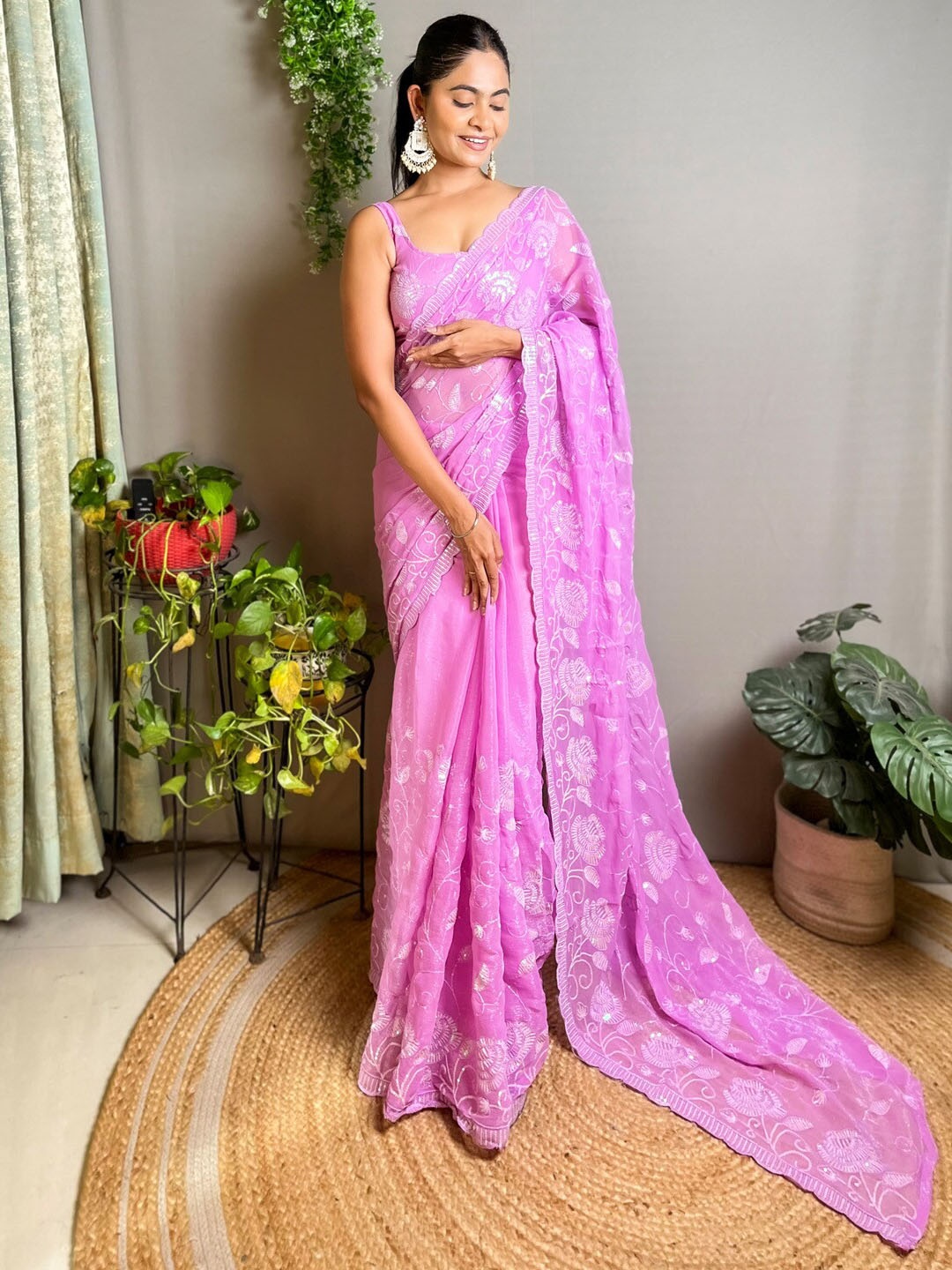 

Mitera Embellished Sequinned Pure Georgette Saree, Pink