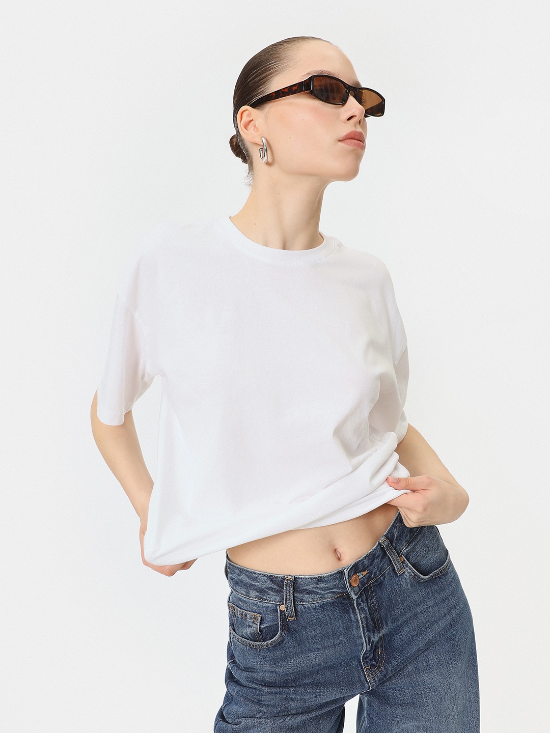 

Koton Women Solid Drop-Shoulder Sleeves T-shirt, White