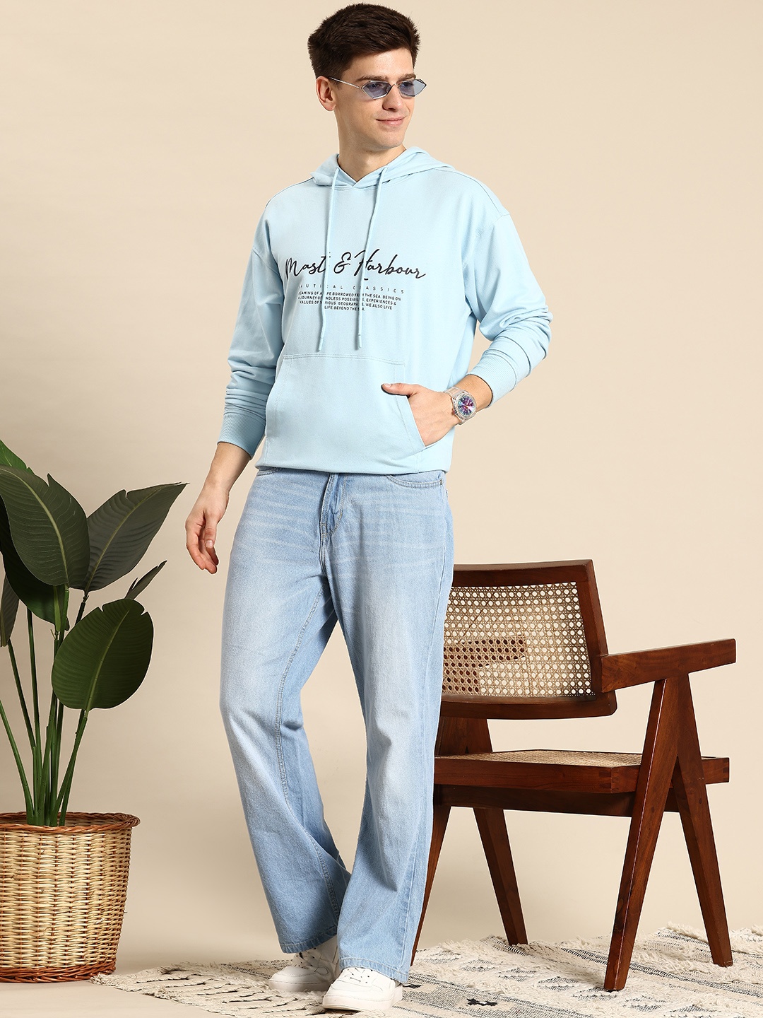 

Mast & Harbour Men Printed Hooded Sweatshirt, Blue