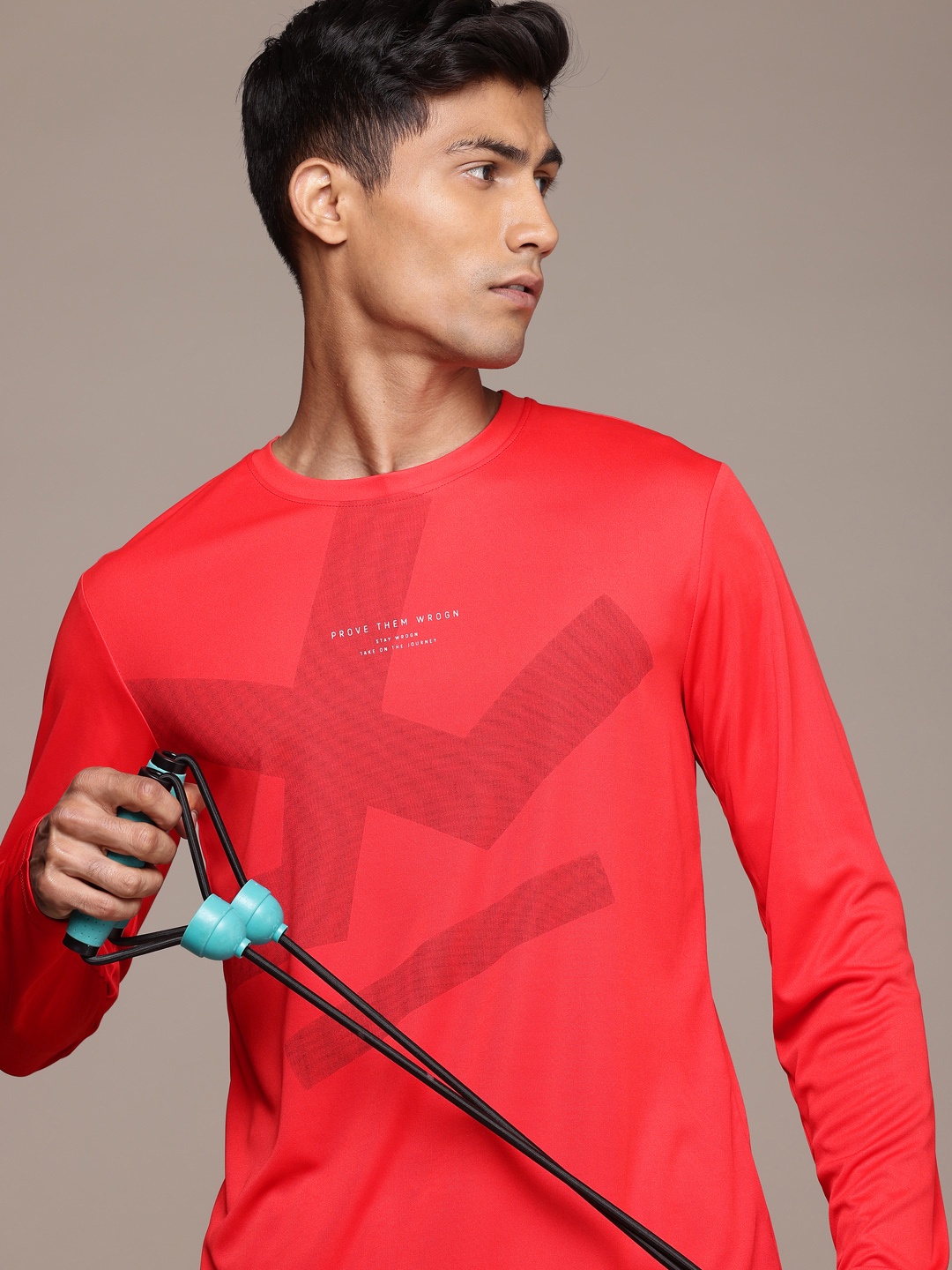 

WROGN ACTIVE Brand Logo Printed Slim Fit Sports T-shirt, Red