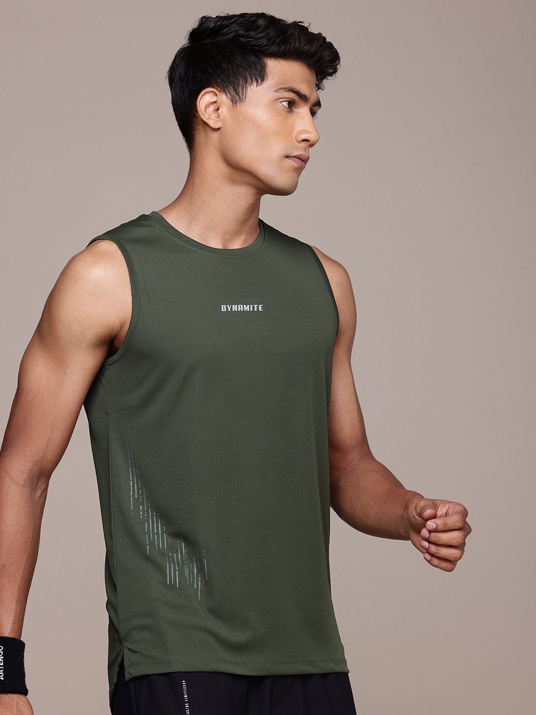 

WROGN ACTIVE Sleeveless Printed Slim Fit T-shirt, Olive