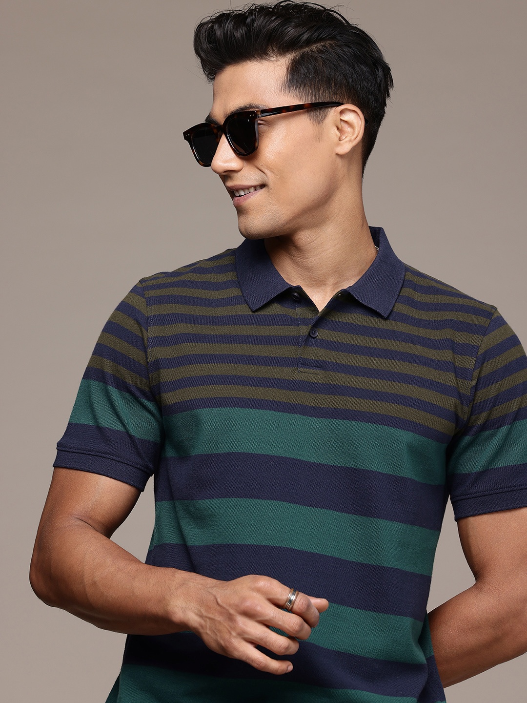 

WROGN Pure Cotton Striped Polo Collar T-shirt, Navy blue