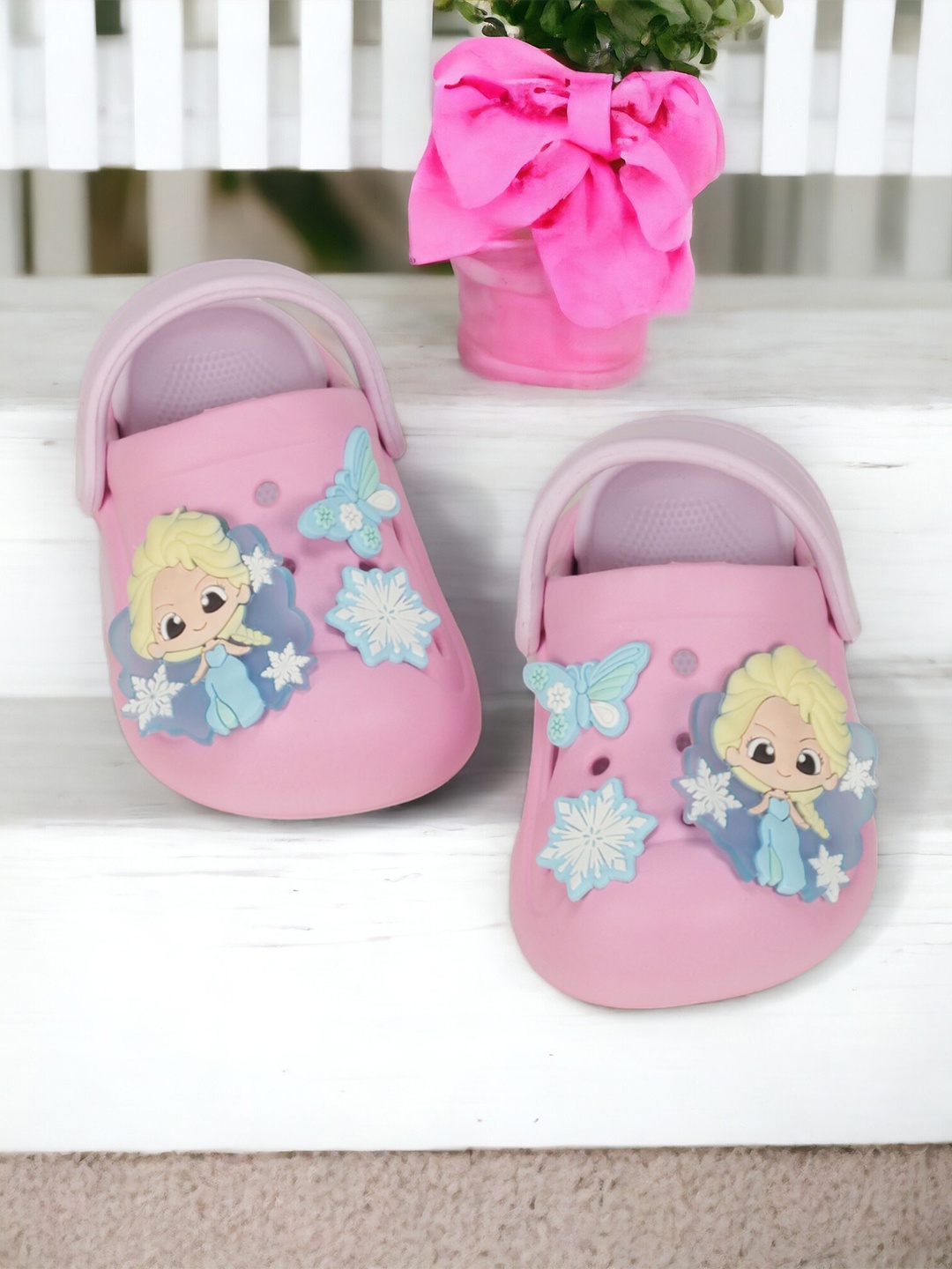 

Lil Lollipop Kids Princess Applique Rubber Anti-Slip Clogs, Pink