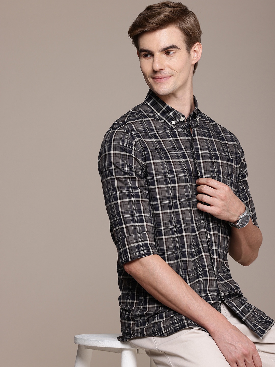 

Nautica Slim Fit Checked Button-Down Collar Pure Cotton Casual Shirt, Grey