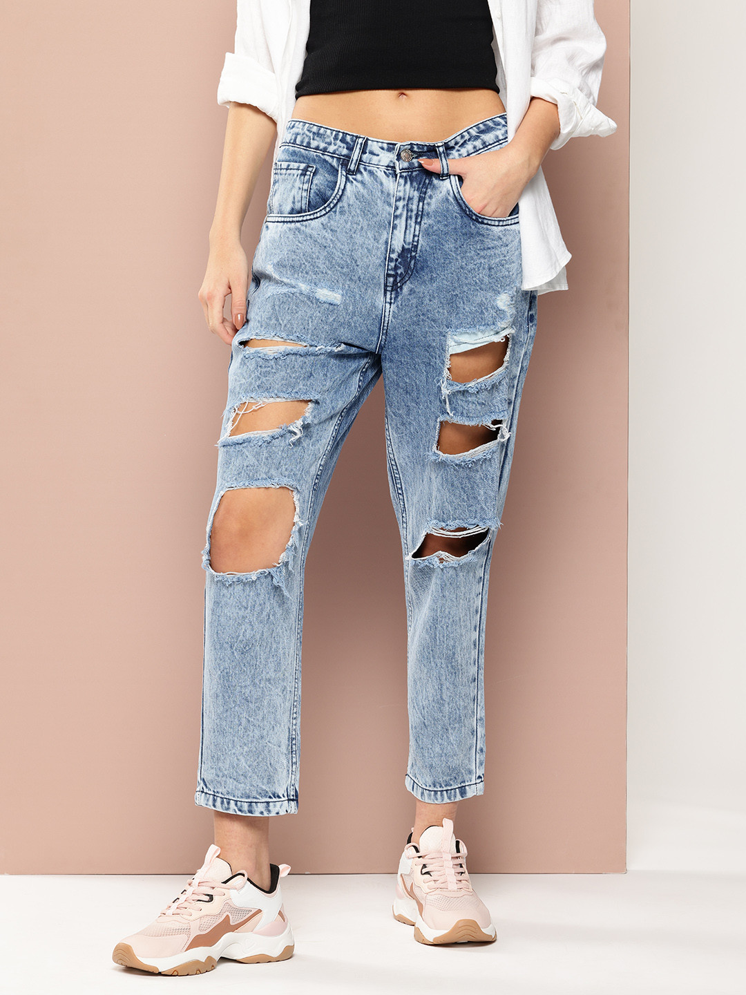 

Harvard Women Boyfriend Fit Highly Distressed Pure Cotton Light Fade Jeans, Blue