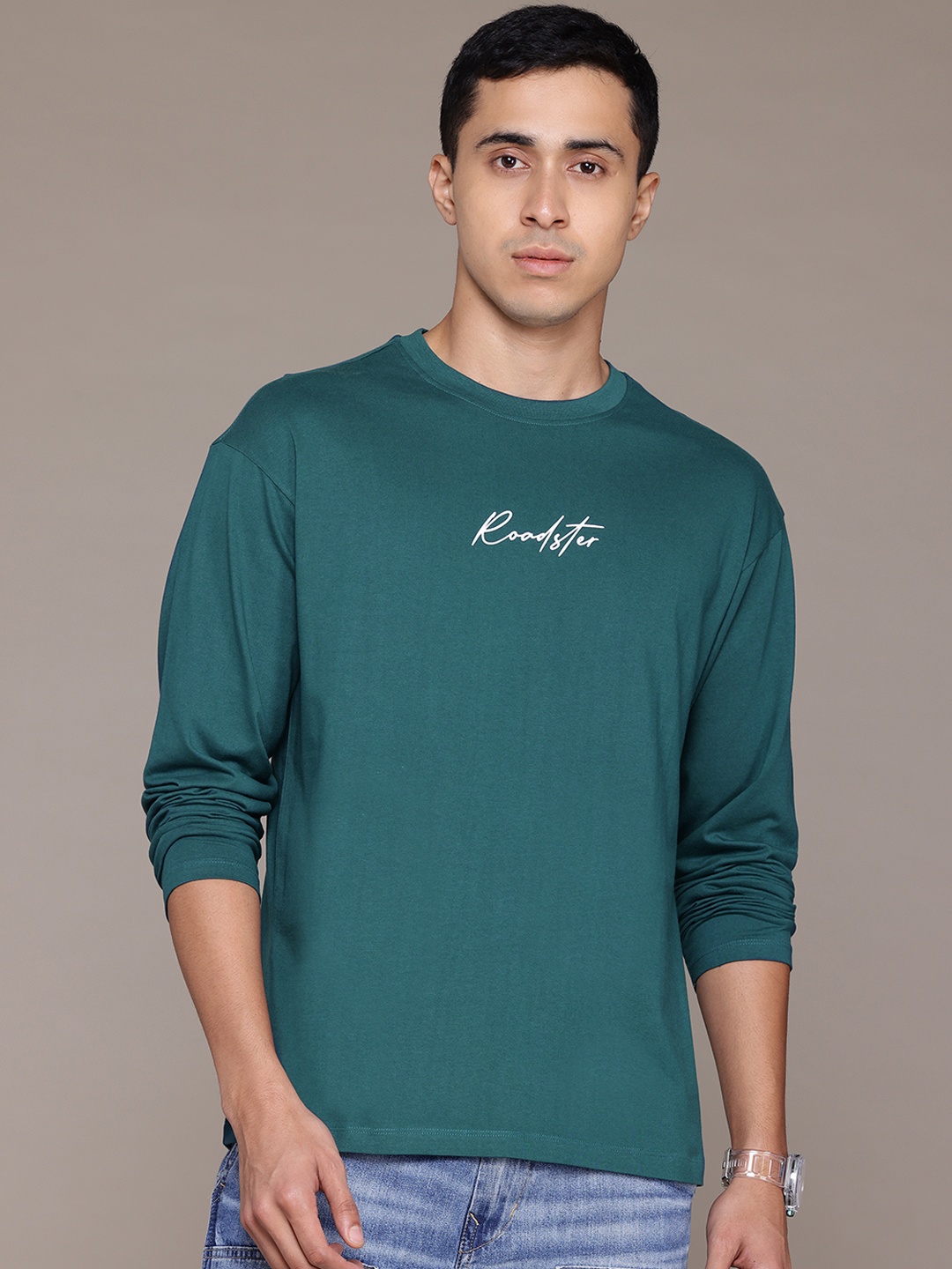 

The Roadster Lifestyle Co. Men Relaxed Fit Pure Cotton T-shirt, Teal