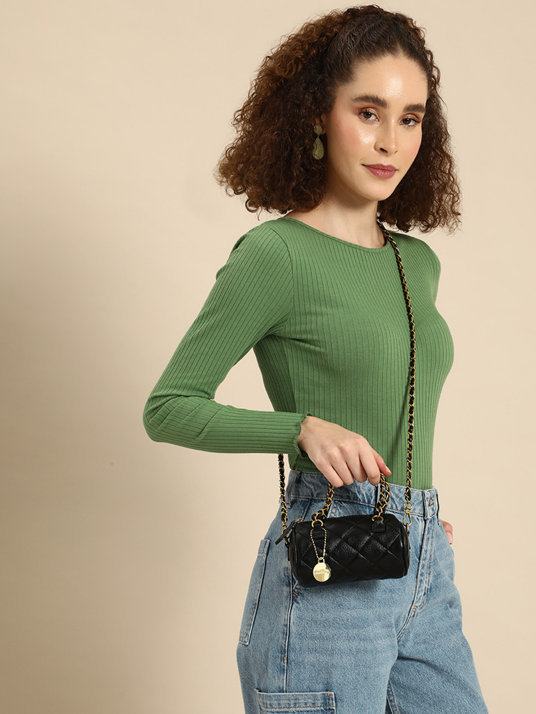 

DressBerry Structured Handheld Bag with Quilted, Black