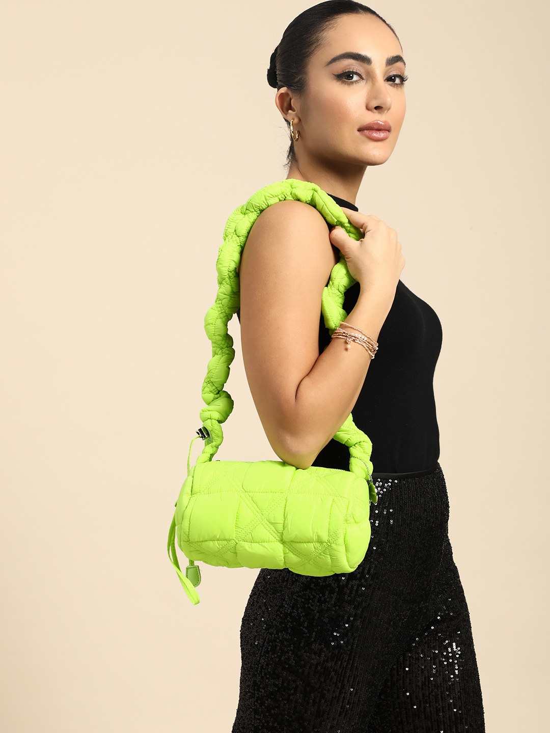 

DressBerry Bowling Quilted Shoulder Bag, Green