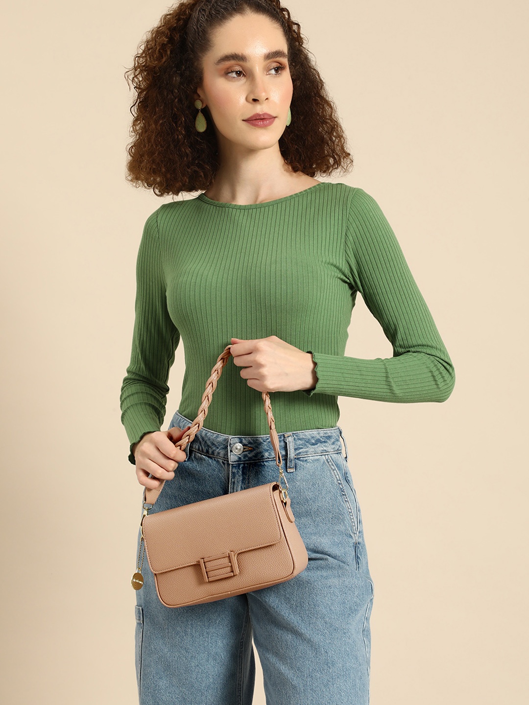 

DressBerry Structured Shoulder Bag, Beige