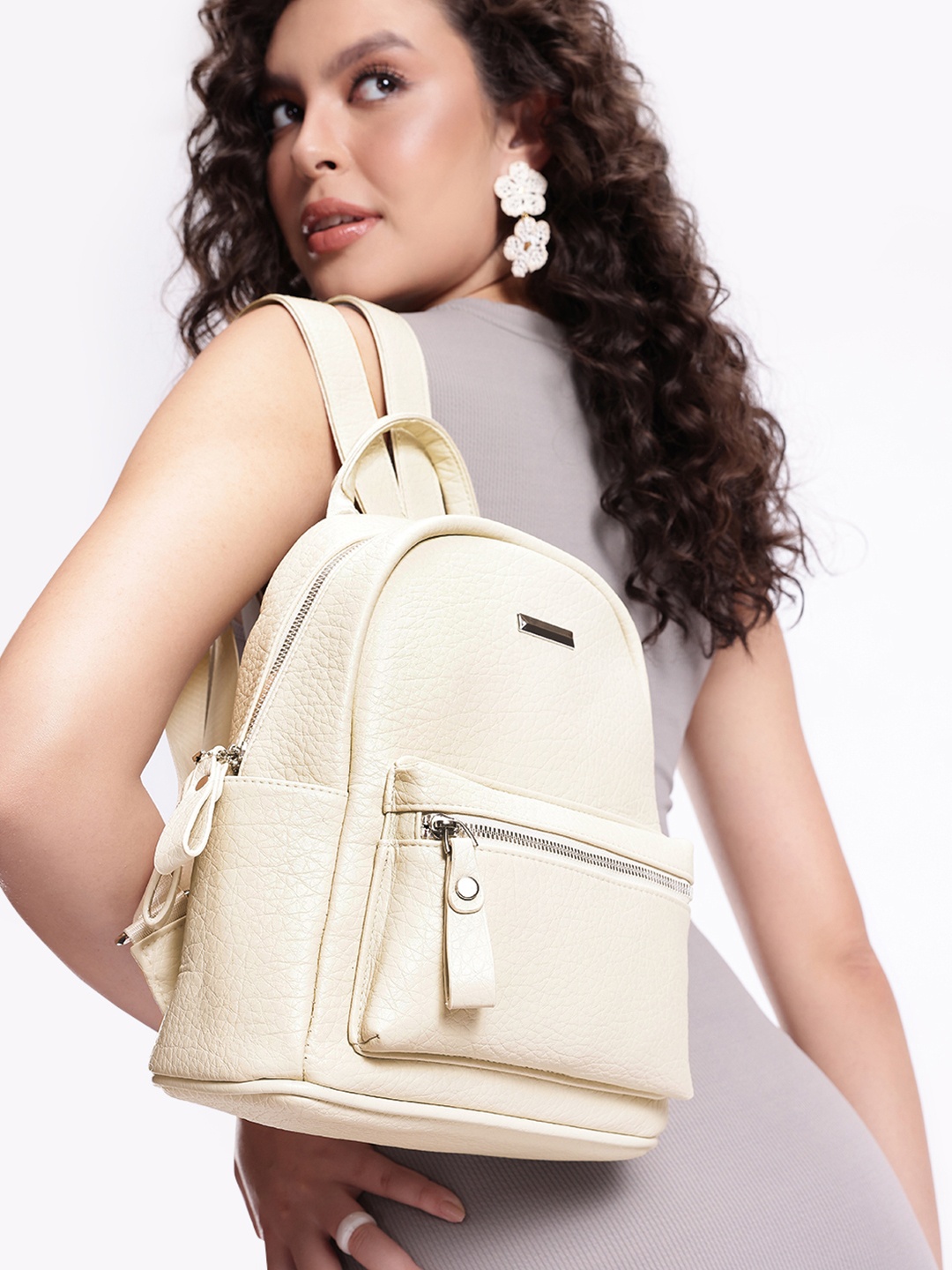 

DressBerry Women Textured Backpack, Off white
