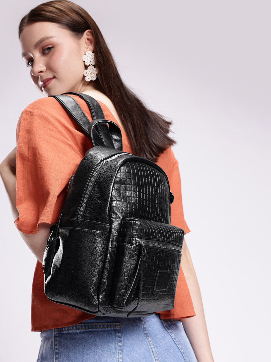 

DressBerry Women Checked Backpack, Black