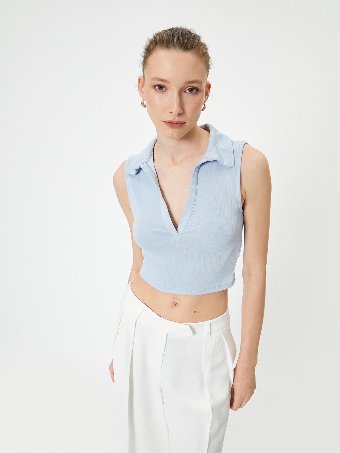 

Koton Solid Shirt Collar Sleeveless Crop Top, Blue