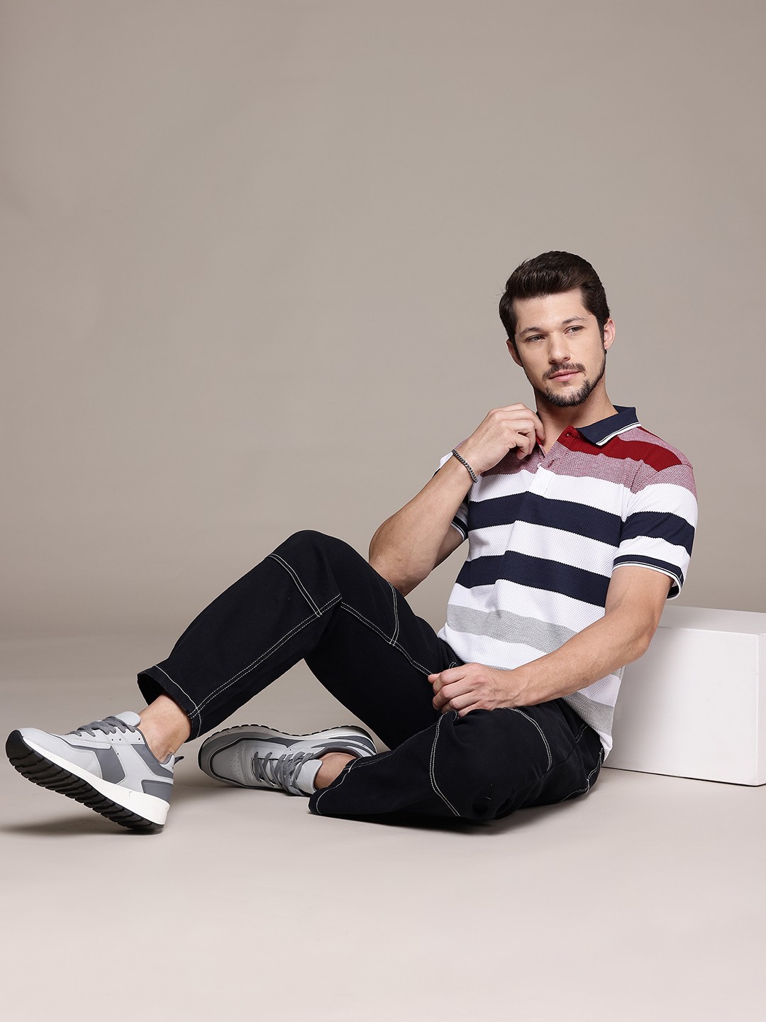 

The Roadster Lifestyle Co. Striped Polo Collar T-shirt, White