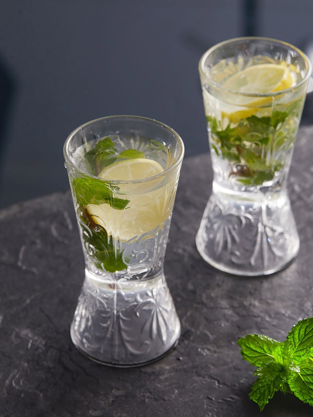 

Troveas 6-Pcs Transparent Textured 2-In-1 Shot Glasses-30 ml/60ml Each