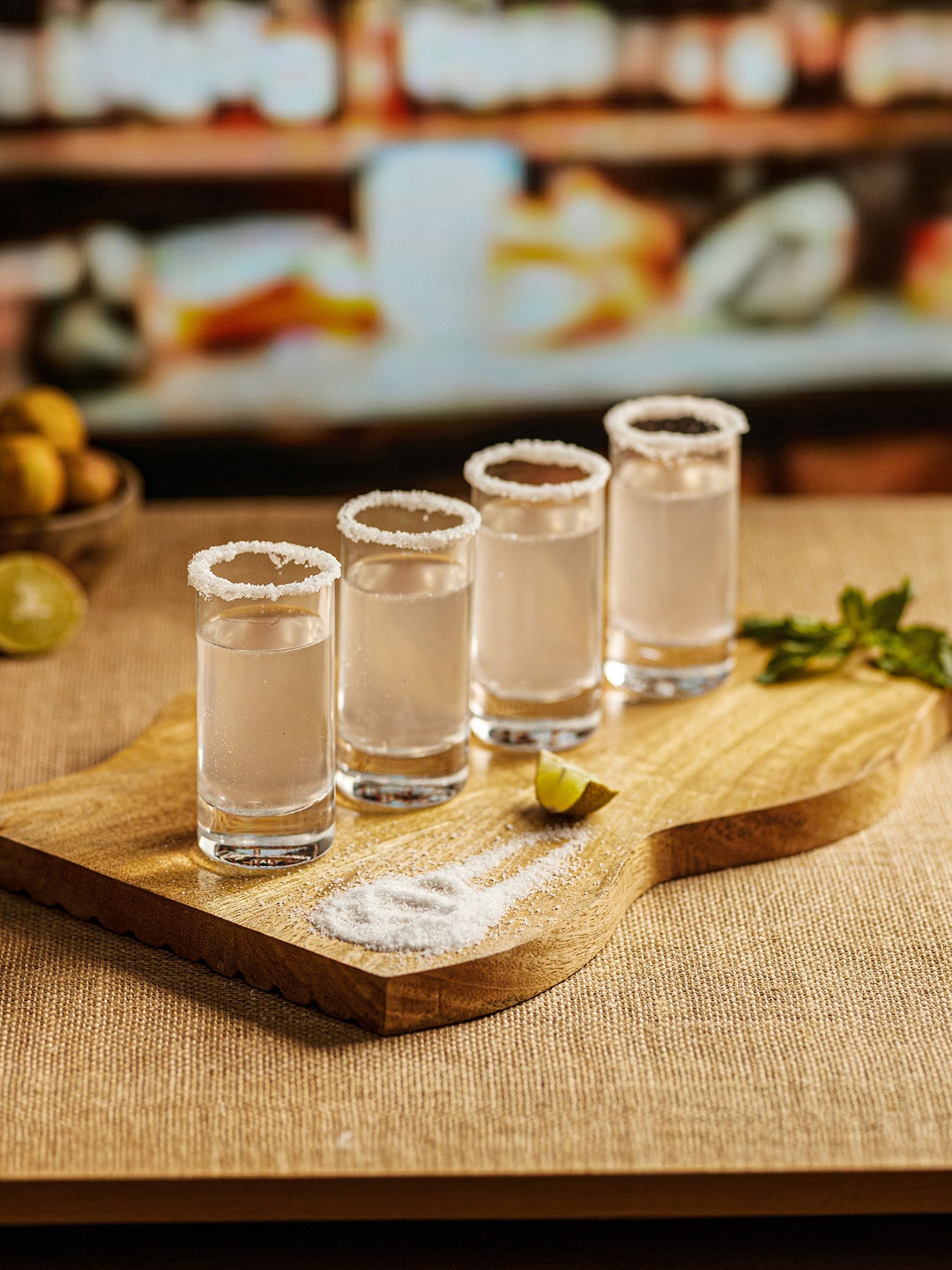 

Troveas 6-Pcs Transparent Textured Shot Glasses-70 ml Each