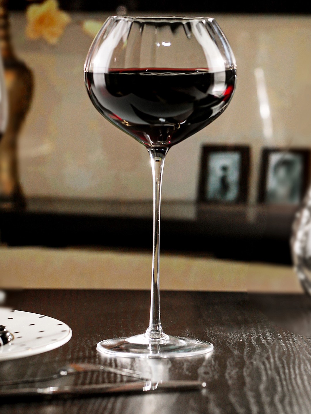 

Troveas Set Of 4 Classic Wine Glass - German Crystal, Transparent