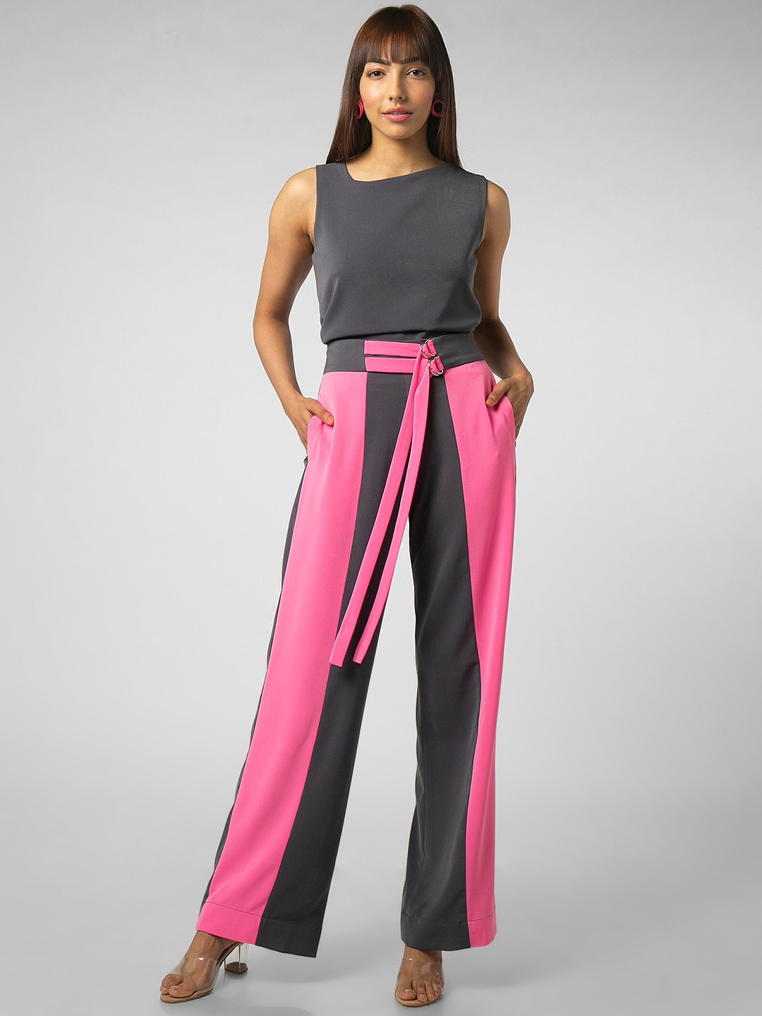 

KOLORTHERAPI Colourblocked V-Neck Casual Top With Palazzos, Grey